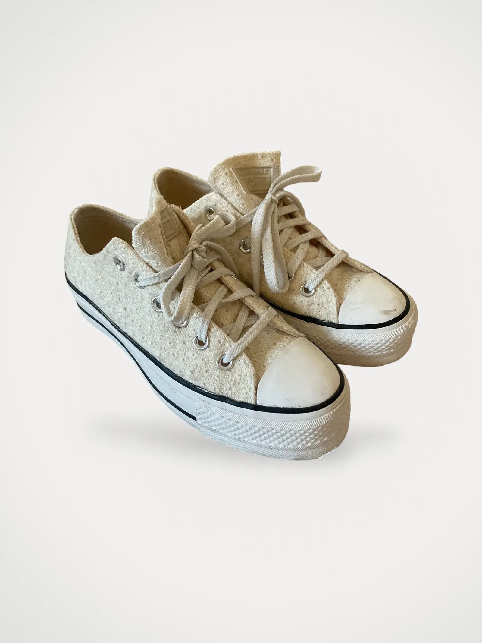 Converse Converse Sneakers Size US 7.5 / IT 37.5 - 1 Thumbnail