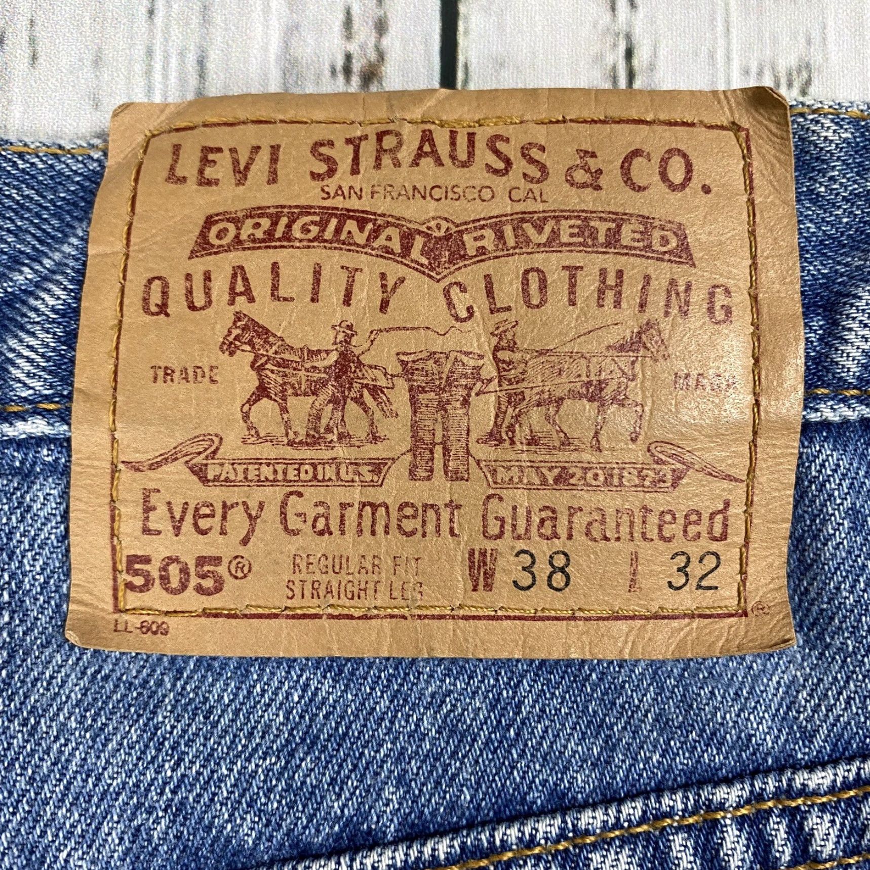 Levi's VINTAGE LEVI'S 505 BLUE JEANS REGULAR FIT STRAIGHT LEG SIZE 38x32 USA 90s Mens Size US 38 / EU 54 - 8 Thumbnail