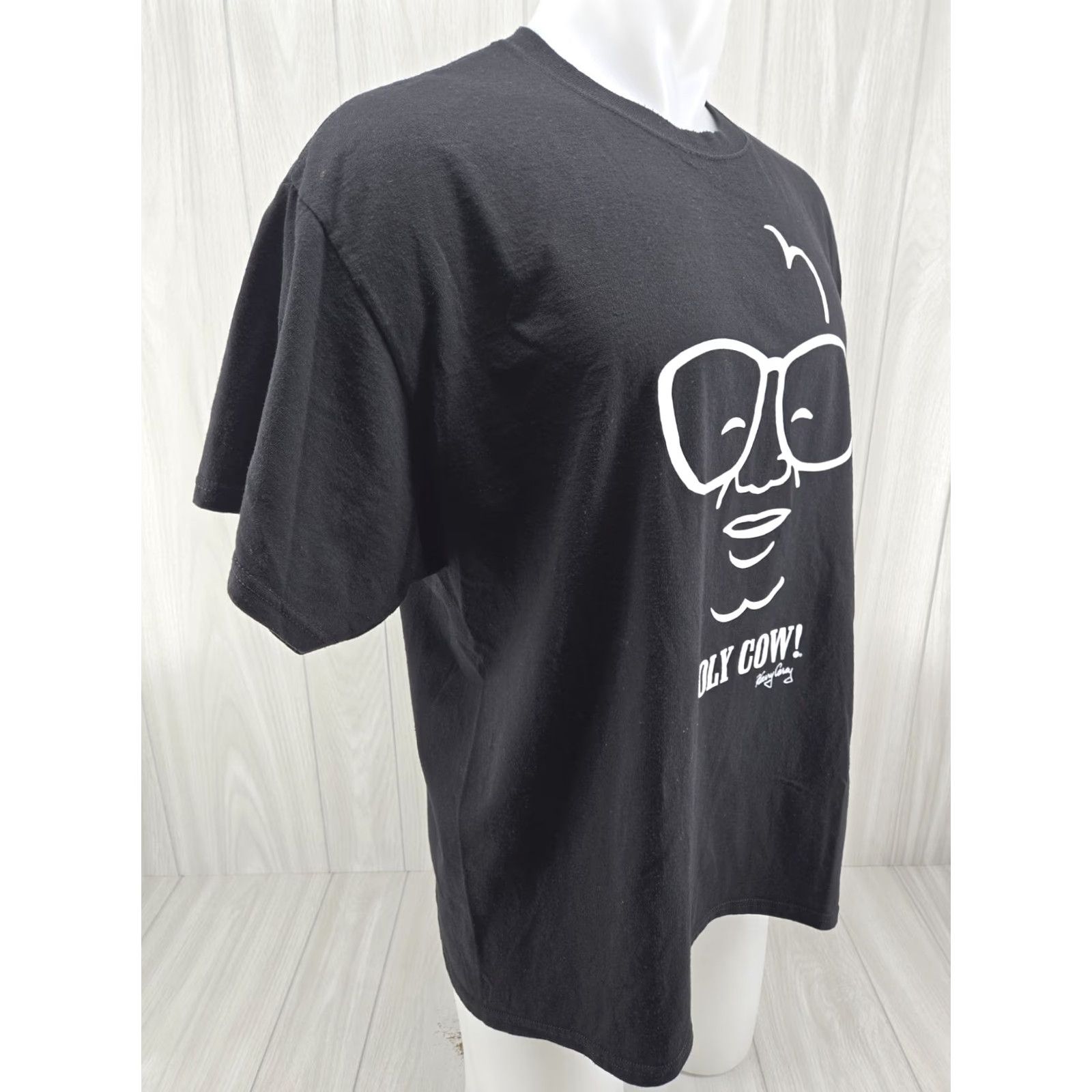 Hanes Hanes Harry Caray Holy Cow T-Shirt Black XL Men Cubs Baseball Shirt Short Sleeve Crew Neck Local Size US XL / EU 56 / 4 - 7 Thumbnail