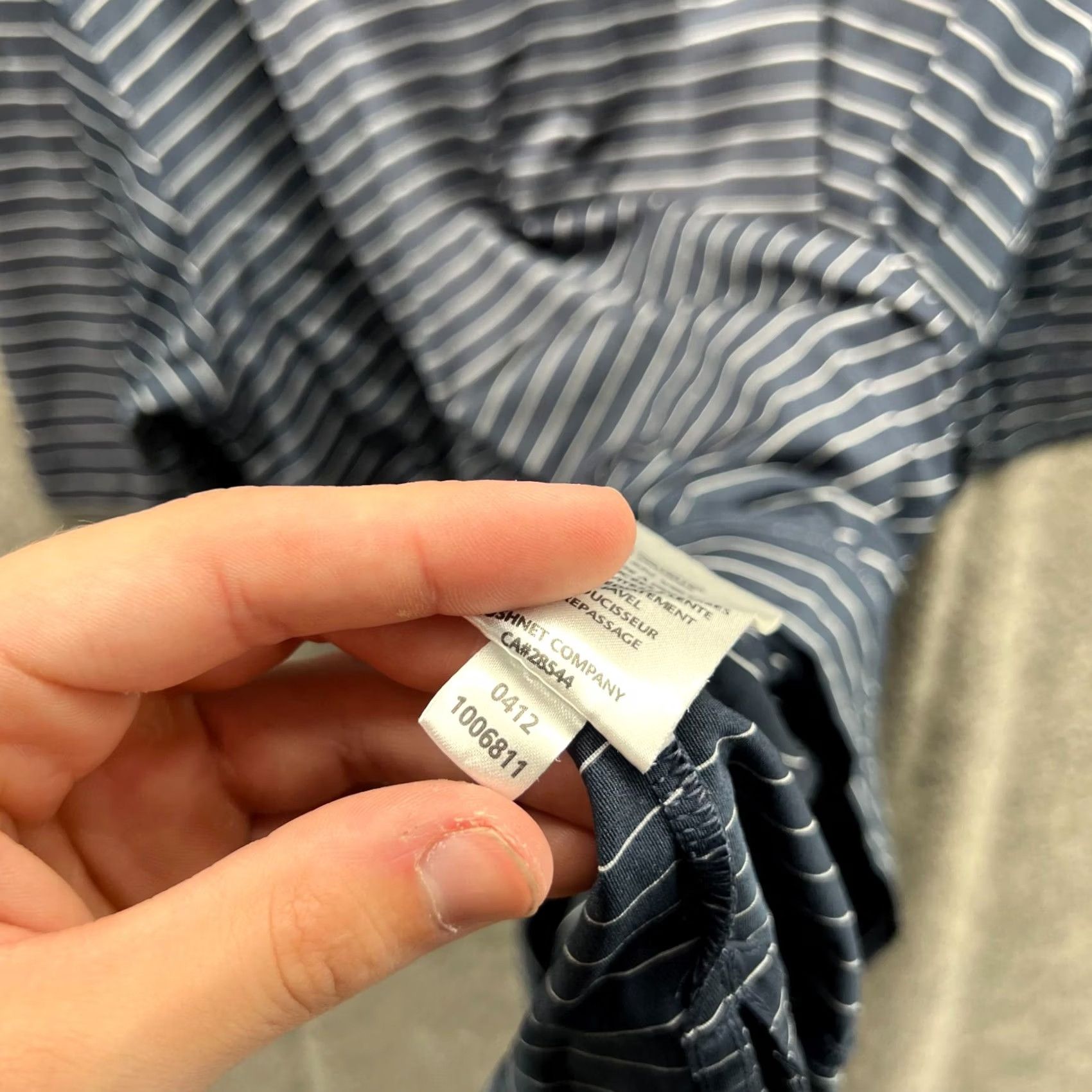 Footjoy FootJoy Polo Shirt Mens Large Blue Striped Knit Golf Club Logo Flags Golfer Shirt Regular Shirt Polo Mens Large Blue Striped Knit Golf Club Logo Flags Size US L / EU 52-54 / 3 - 6 Thumbnail