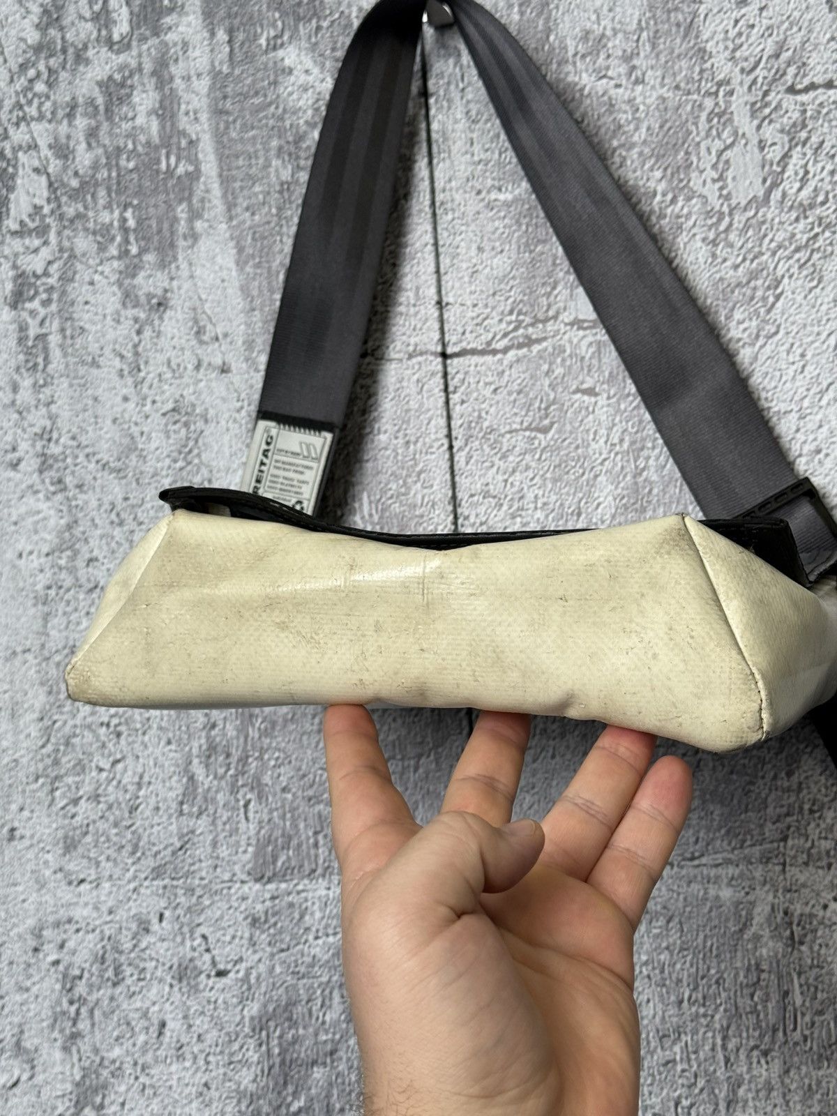 Freitag FREITAG G5.1 Messenger Bag Upcycled Truck Tarp Crossbody Size ONE SIZE - 7 Thumbnail