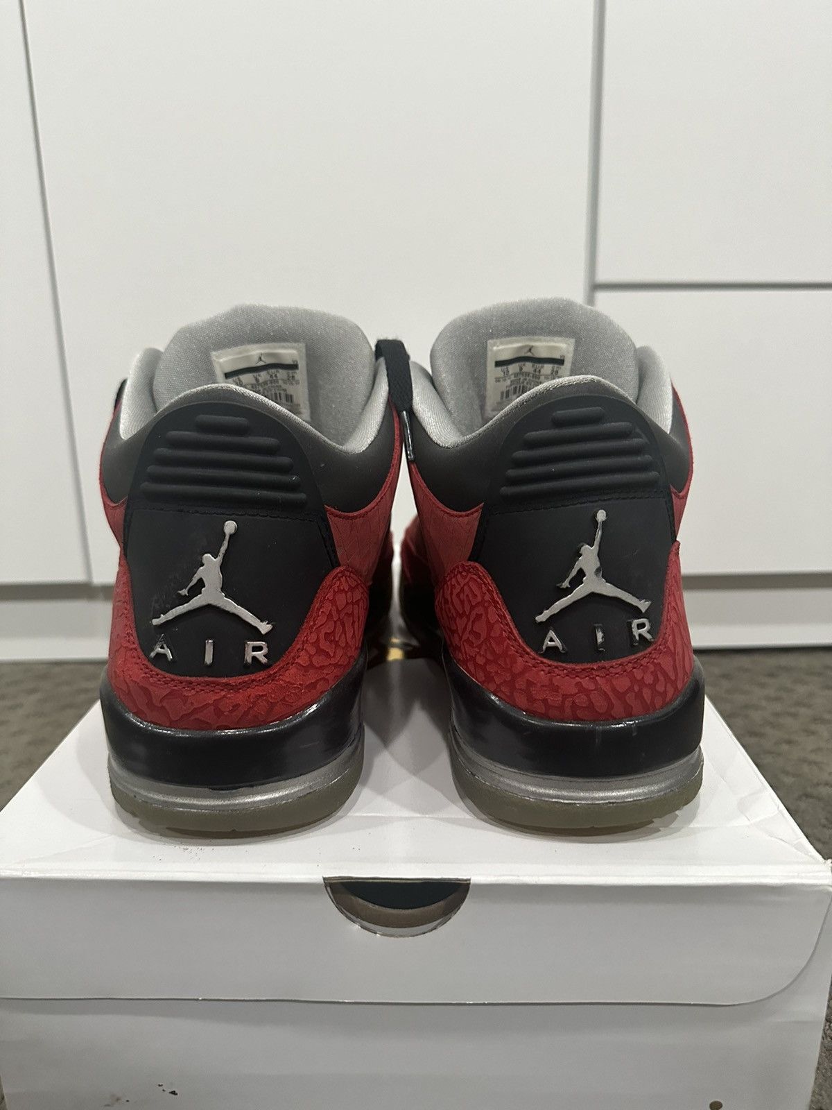 Jordan Brand × Nike Jordan 3 Dorenbecher 2010 Size 10 Size US 10 / EU 43 - 4 Thumbnail