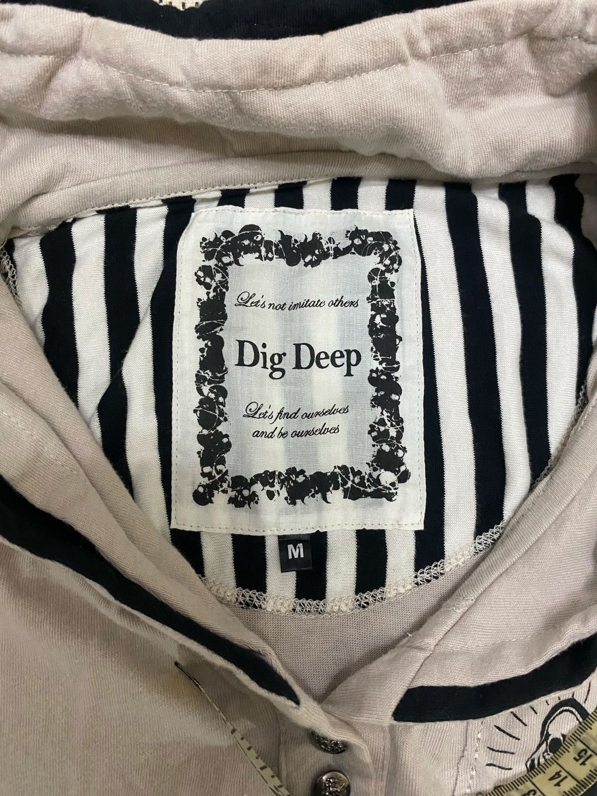 GOSTAR DE FUGA PUNK DIG DEEP JAPANESE BRAND VERY RARE Size M / US 6-8 / IT 42-44 - 3 Thumbnail
