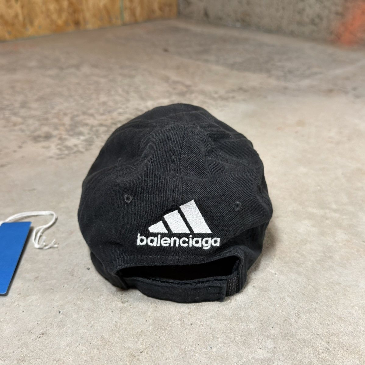 Adidas × Balenciaga NWT triple strip adidas x balenciaga logo cap Size ONE SIZE - 4 Thumbnail