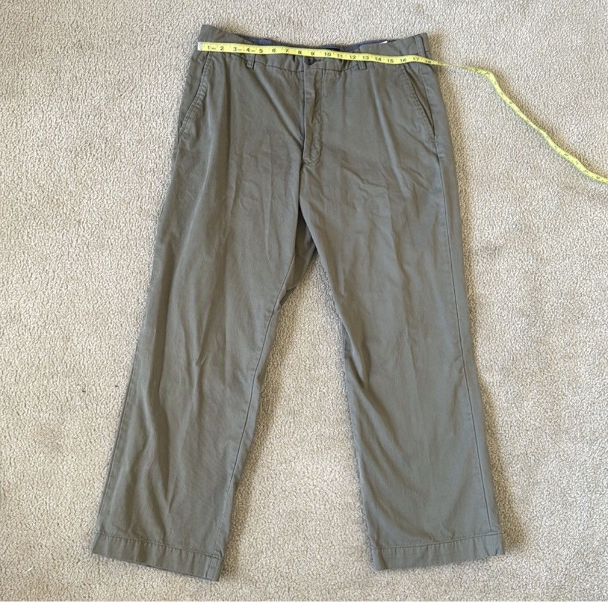 Banana Republic Banana Republic Men's Relaxed Fit Chinos 100% Cotton Size 38 Size US 38 / EU 54 - 2 Thumbnail