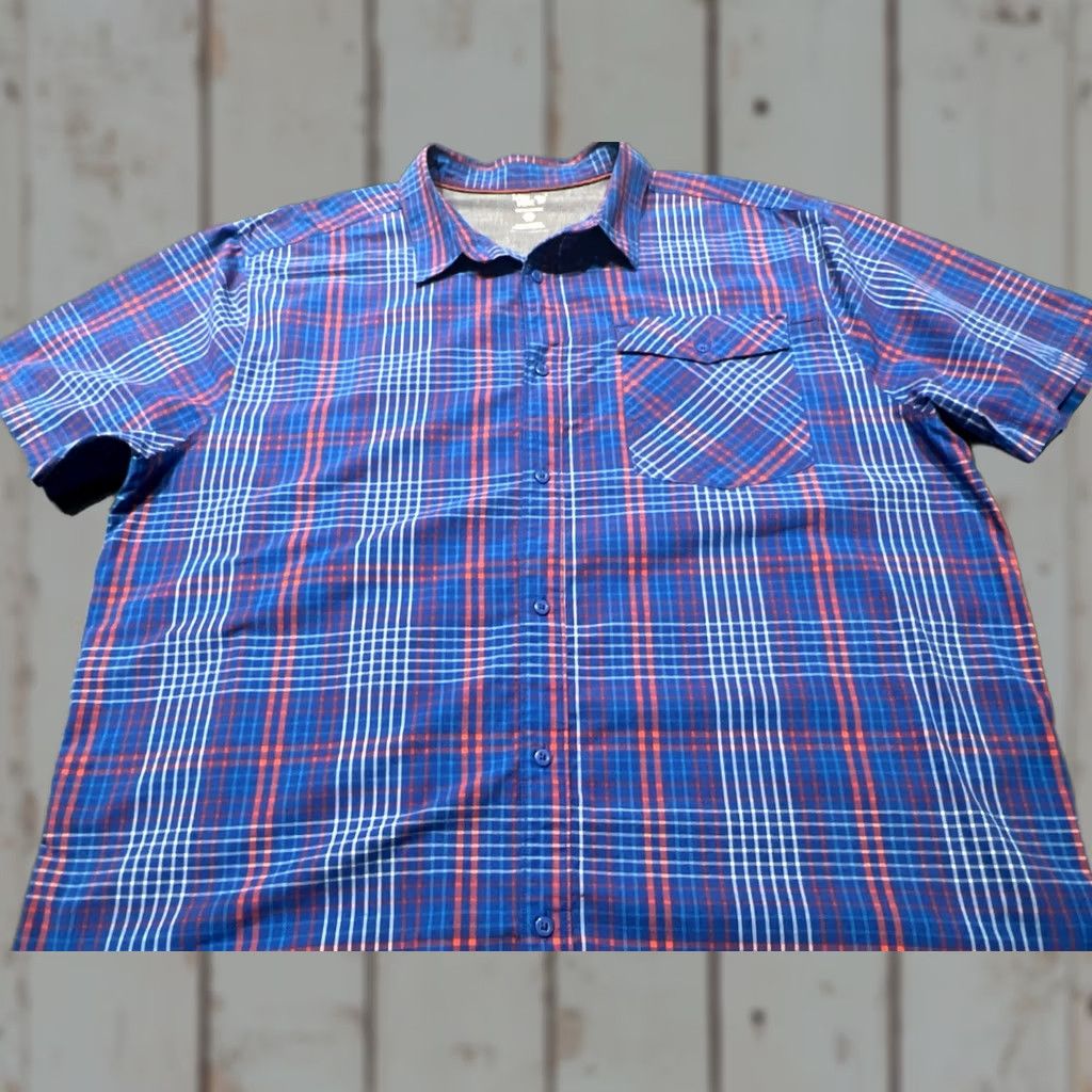 Mountain Hardwear VINTAGE Mountain Hardwear Shirt Mens 2XL Button-Up Short Sleeve Plaid Pocket Outdoor blue Button-Down Collar Size US XXL / EU 58 / 5 - 1 Thumbnail