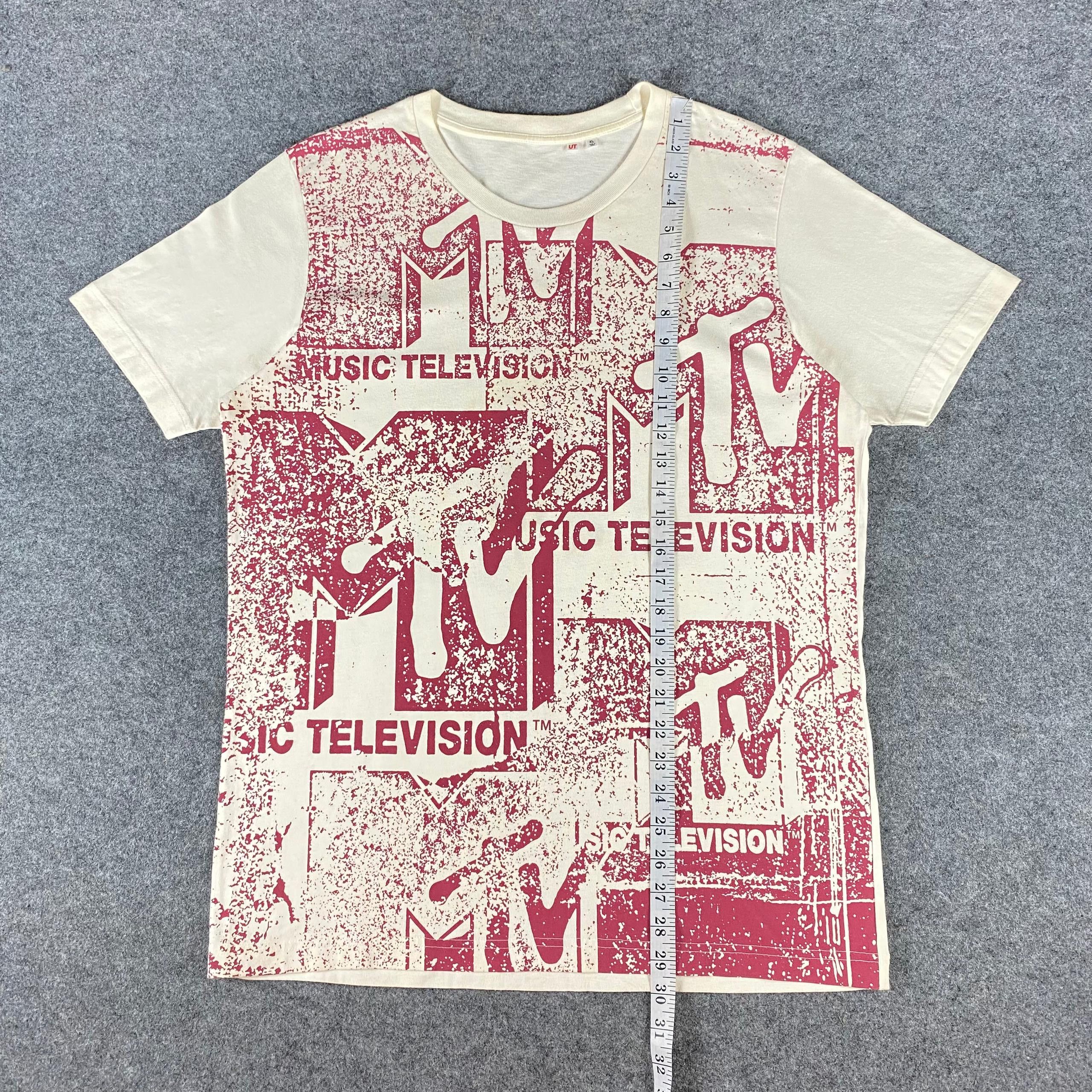 Uniqlo Vintage Music Television by Uniqlo Tshirt Size US L / EU 52-54 / 3 - 3 Thumbnail