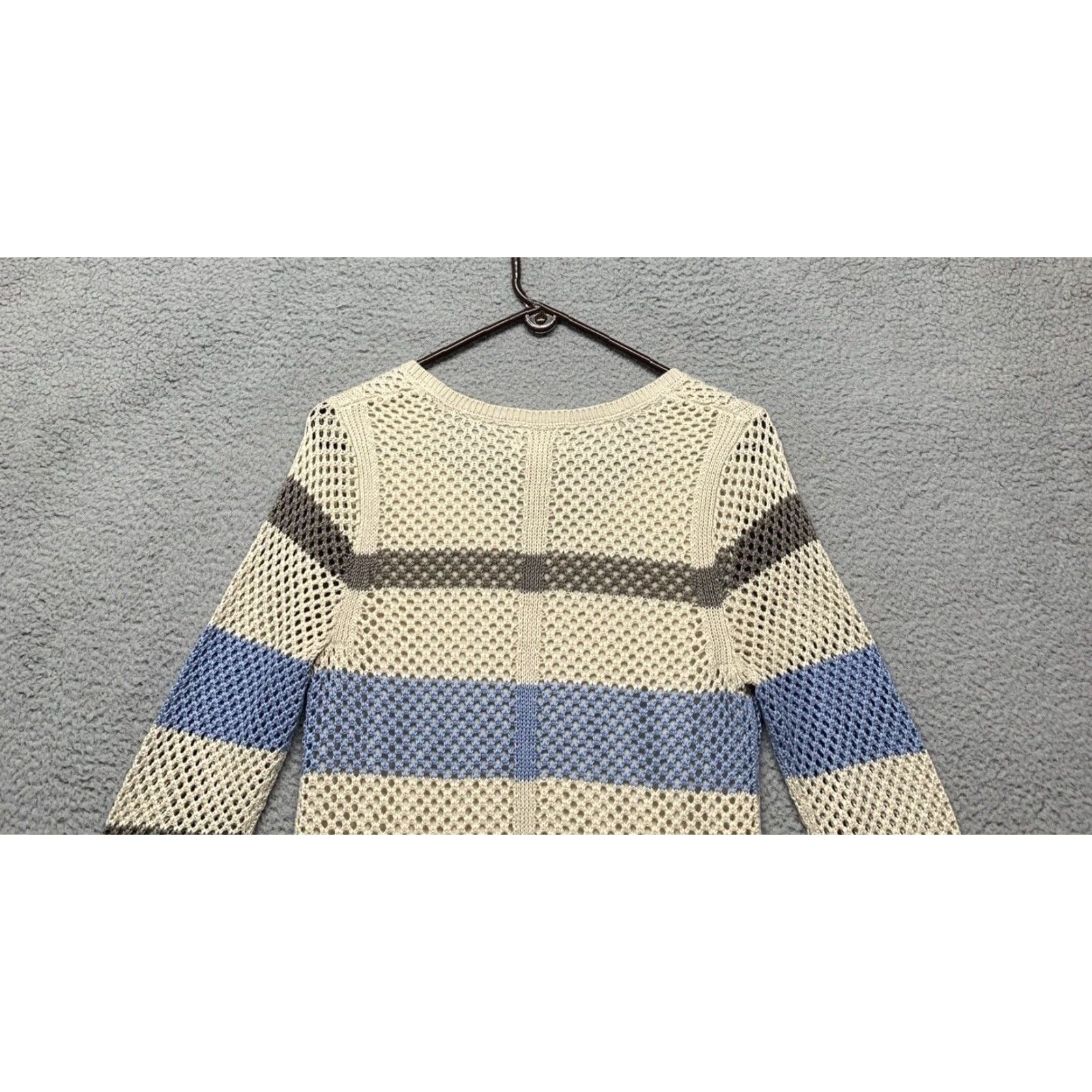 Croft & Barrow Croft & Barrow Women’s Long Sleeve Knitted Top Stripe Cream Blue Tones V-Neck M Blue Tan Women Knitted Top Stripe V-Neck Long Sleeve Croft & Barrow Size M / US 6-8 / IT 42-44 - 5 Thumbnail