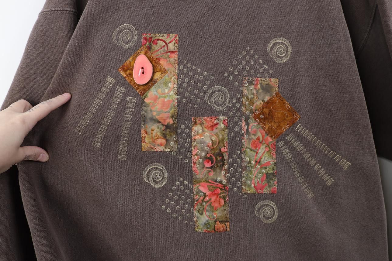 Vintage Vintage 90s Streetwear Patchwork Beaded Stonewash Sweatshirt Size XL / US 12-14 / IT 48-50 - 5 Thumbnail