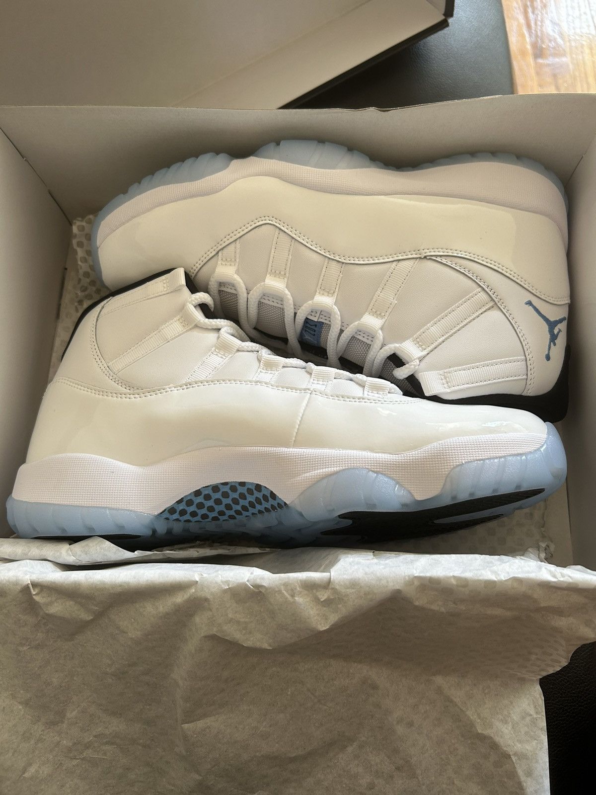 Jordan Brand Nike air Jordan 11 legend blue (2024) Sz10 dead stock Size US 10 / EU 43 - 3 Thumbnail