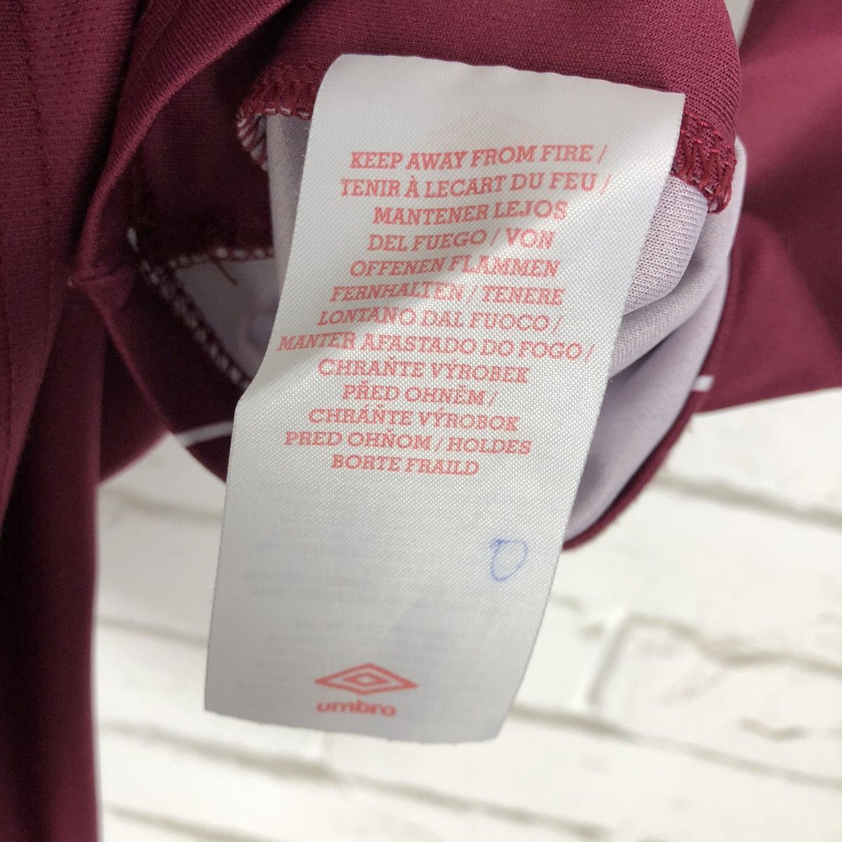 Umbro West Ham United 2023 2024 home soccer jersey Size US M / EU 48-50 / 2 - 7 Thumbnail