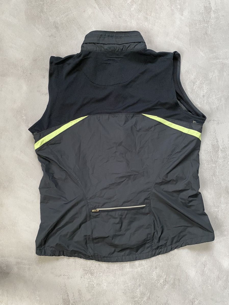 Nike × Vintage Vintage Nike Vest Light Nylon Center Swoosh Y2K Drill Size US XL / EU 56 / 4 - 8 Thumbnail