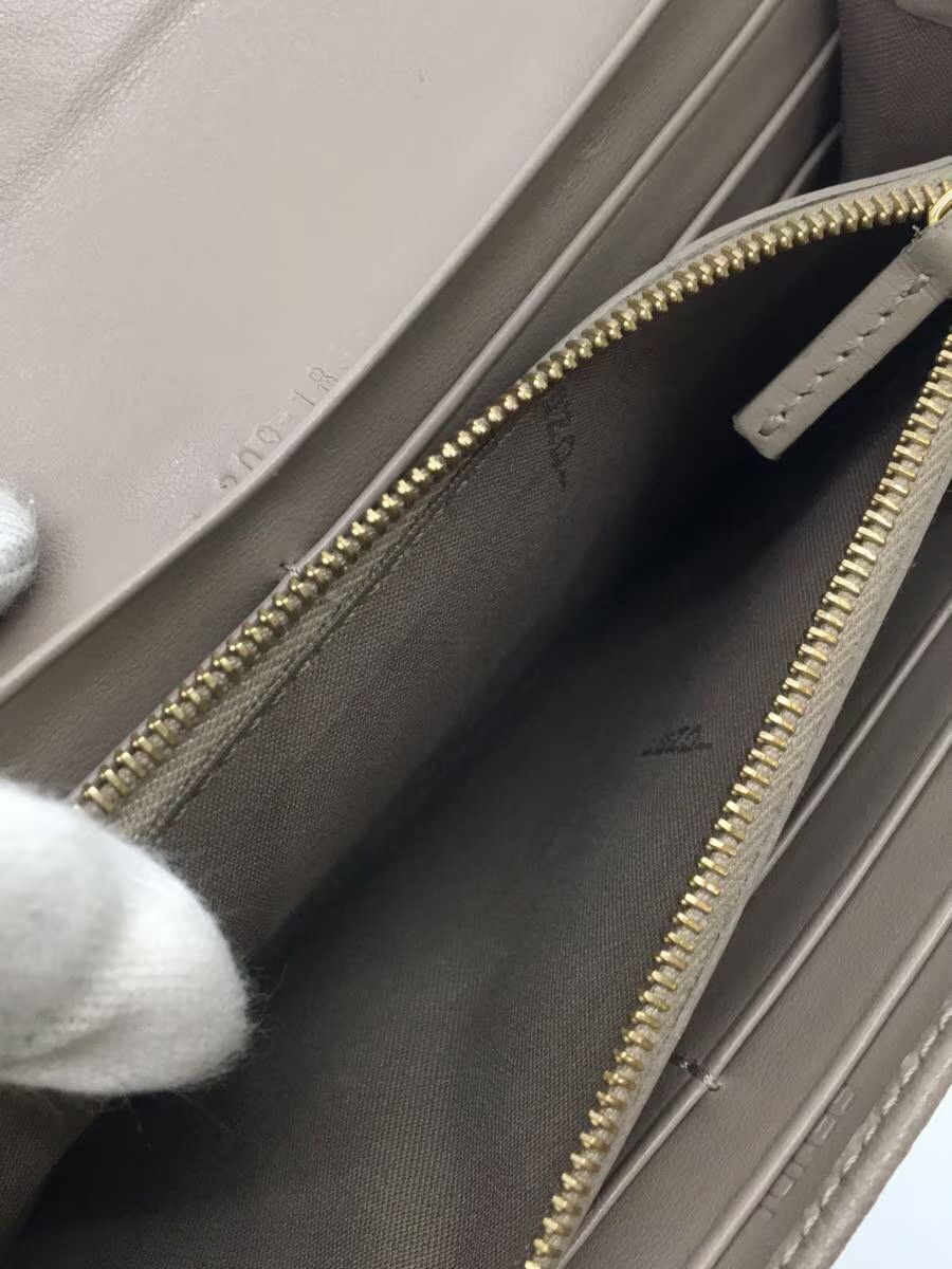 Fendi Fendi Leather Continental Long Wallet Beige Size ONE SIZE - 5 Thumbnail