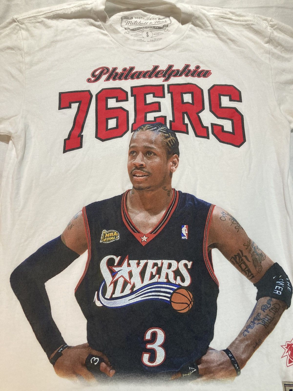 Mitchell & Ness Mitchell & Ness Allen Iverson Philadelphia 76ers T-shirt Size US S / EU 44-46 / 1 - 3 Thumbnail