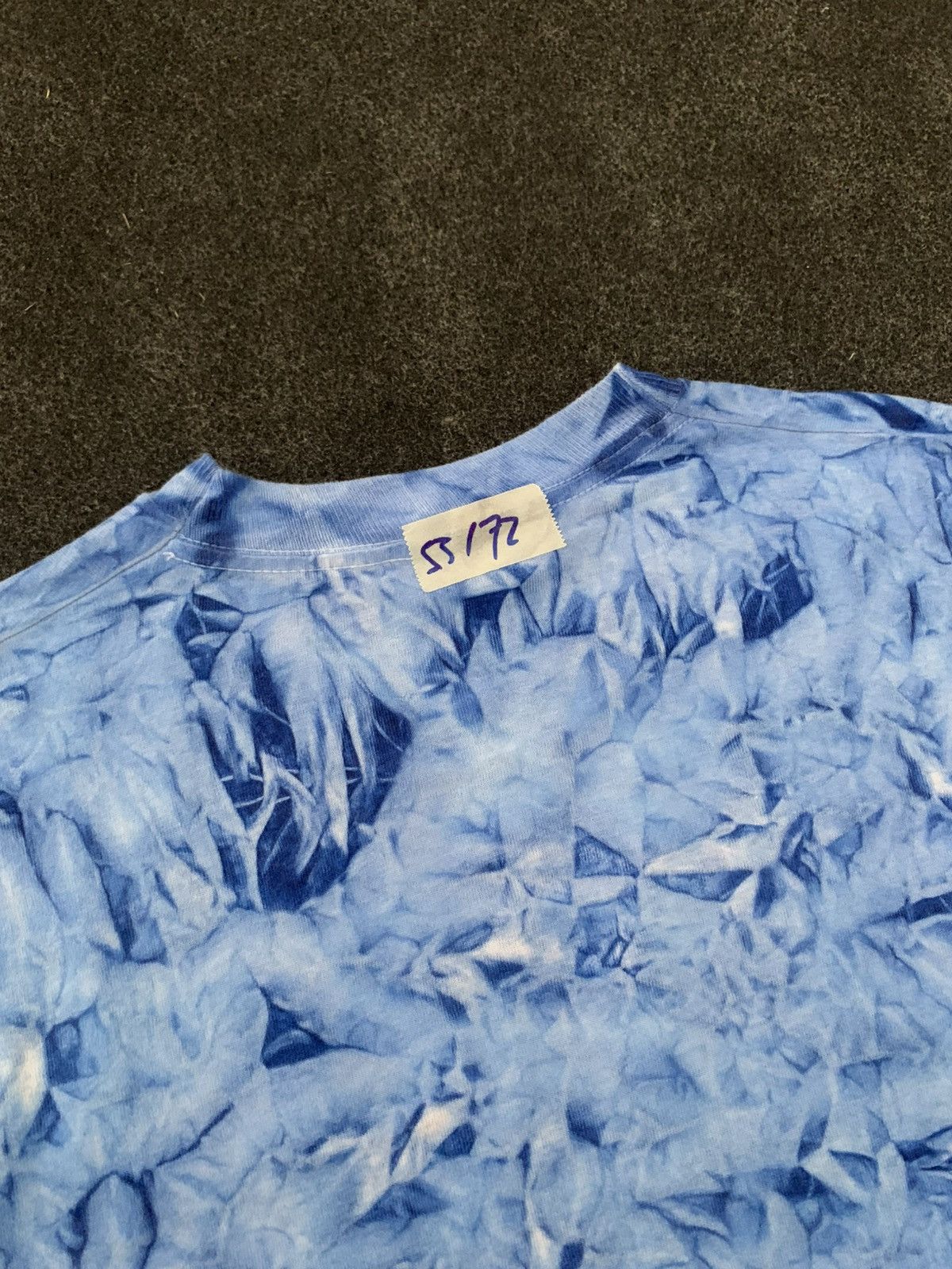 Fruit Of The Loom VINTAGE 90s Sea Turtle & Coral Reef Blue Crinkle Tie-Dye Tee Size US M / EU 48-50 / 2 - 9 Thumbnail