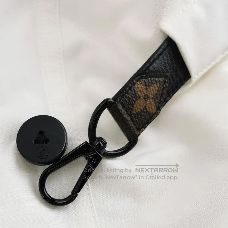 Louis Vuitton Louis Vuitton Cotton Hooded Long Sleeve Jacket. Size US S / EU 44-46 / 1 - 3 Thumbnail