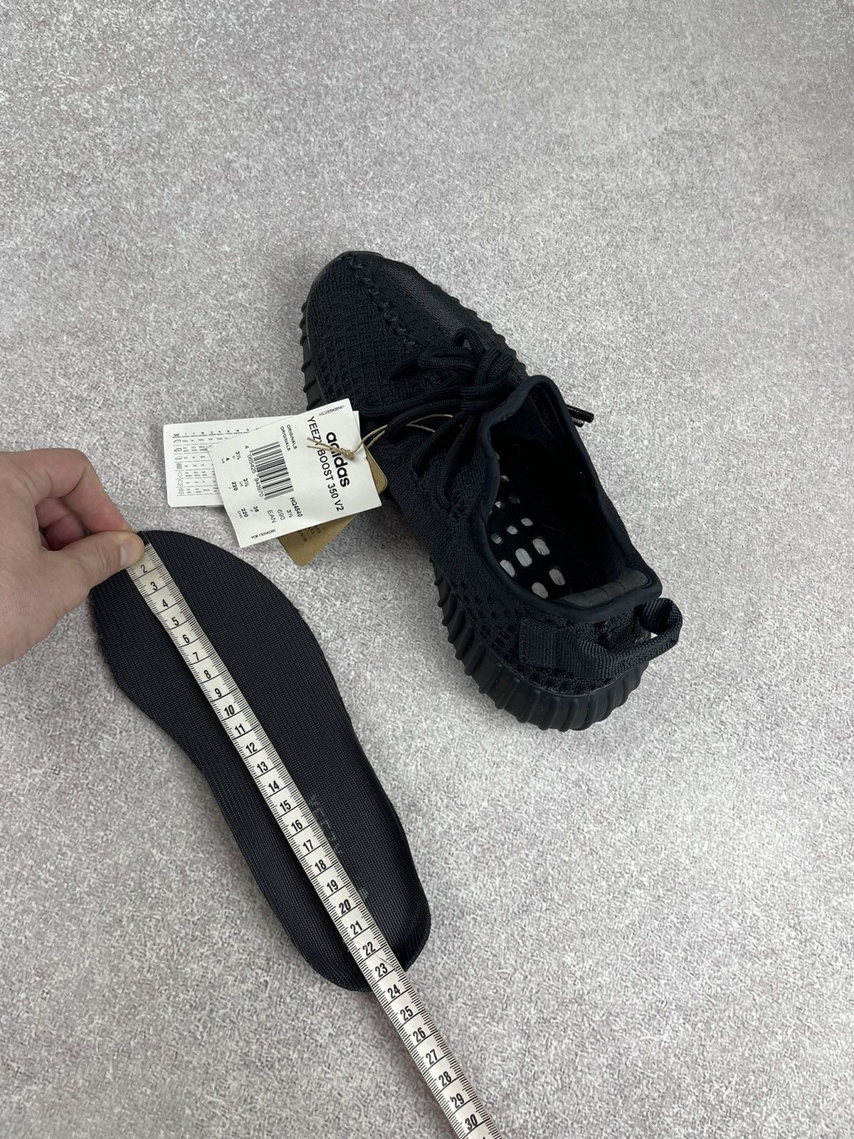 Adidas Adidas Yeezy Boost 350 V2 Onyx Sneakers Size 36 Size US 5 / IT 35 - 9 Thumbnail