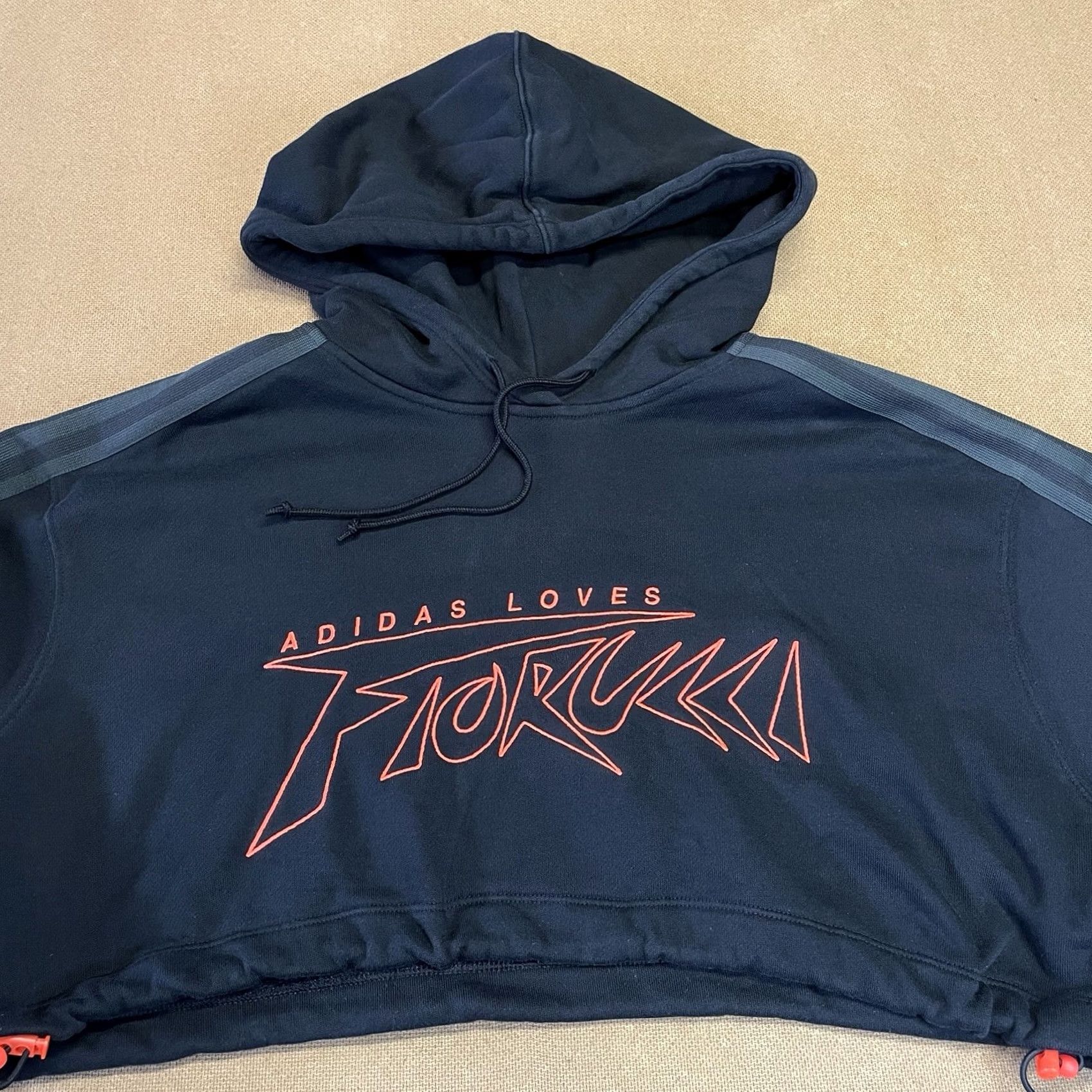Adidas Adidas Fiorucci Cropped Hoodie Womens XS Black Sweatshirt Ladies Size XS / US 0-2 / IT 36-38 - 6 Thumbnail