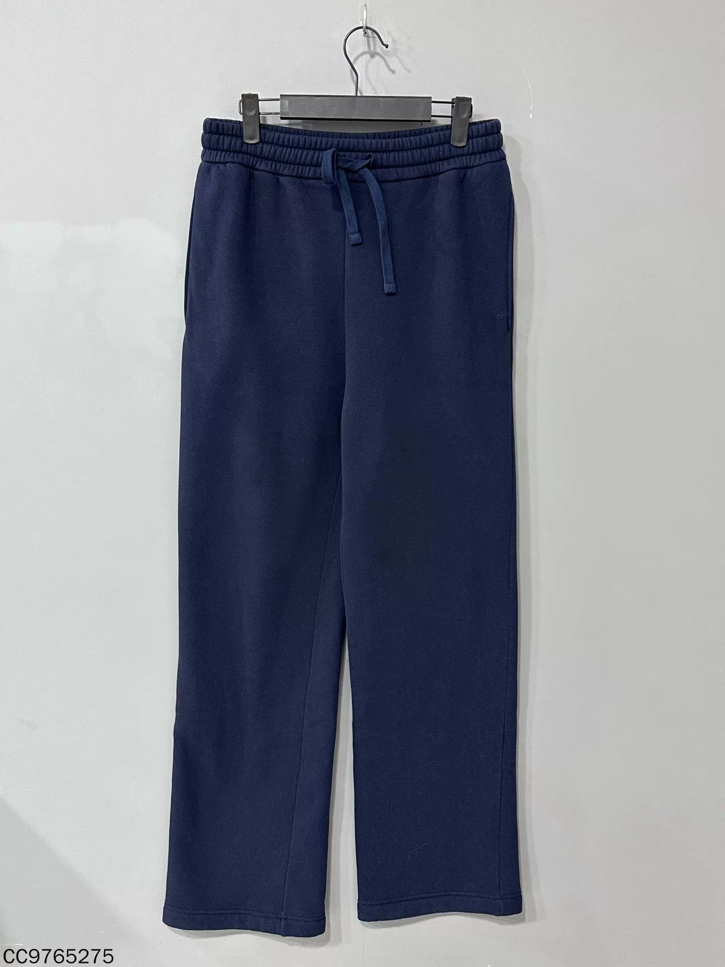 Gucci GUCCI leather tag logo 99 new XS casual pants Size US 27 - 2 Thumbnail