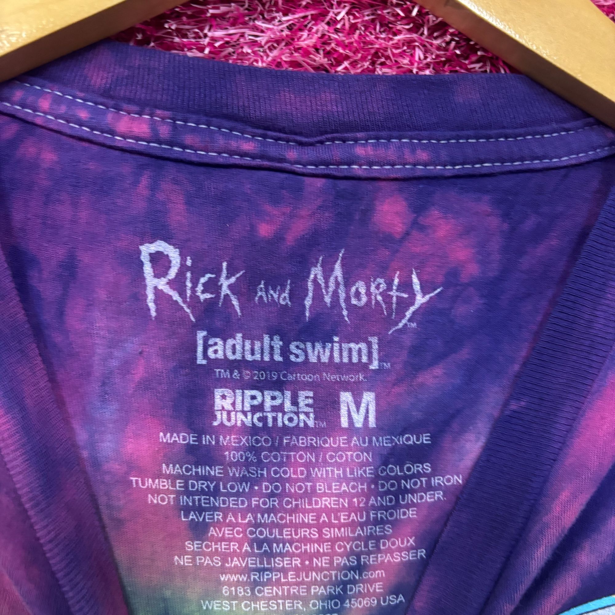 Ripple Junction Rock and Morty Aliens Escaping portal tiedye T-shirt size me Size US M / EU 48-50 / 2 - 4 Thumbnail