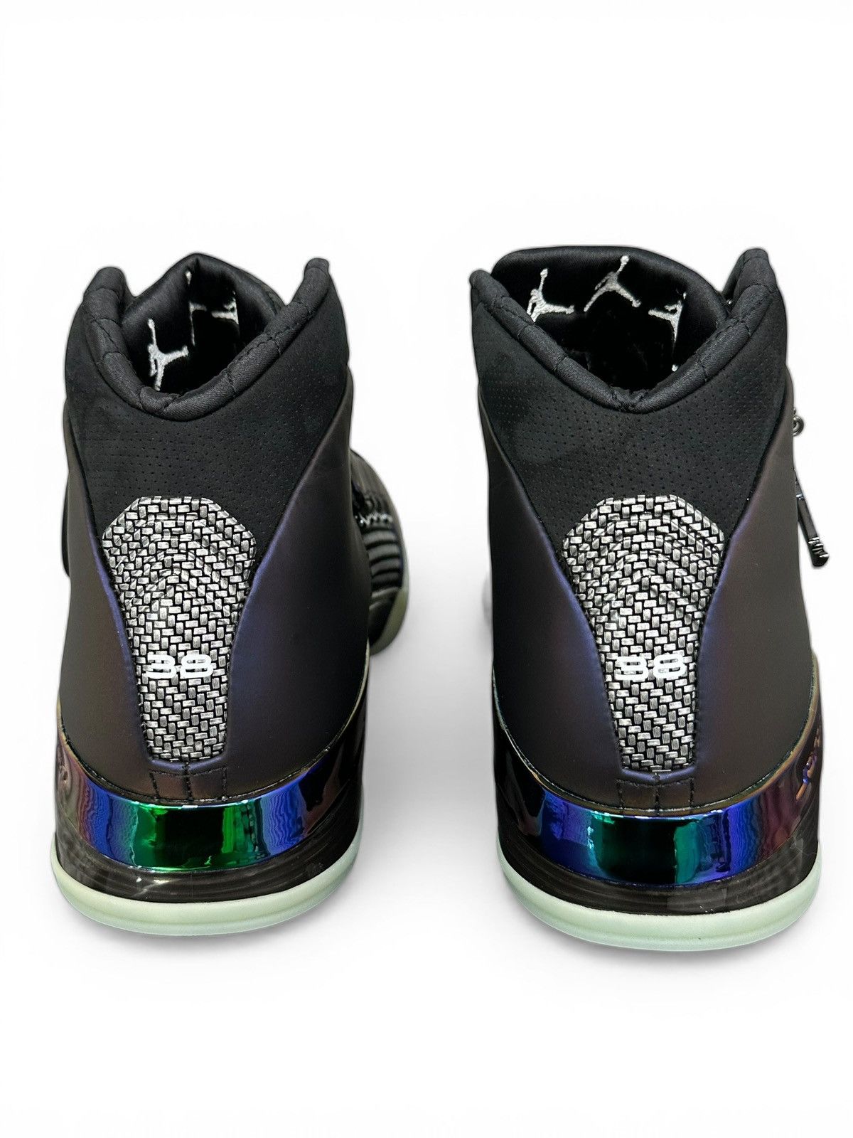 Jordan Brand Doernbecher Zach Rumbaugh Jordan 17 Retro (IO7684-921) Size US 9 / EU 42 - 5 Thumbnail