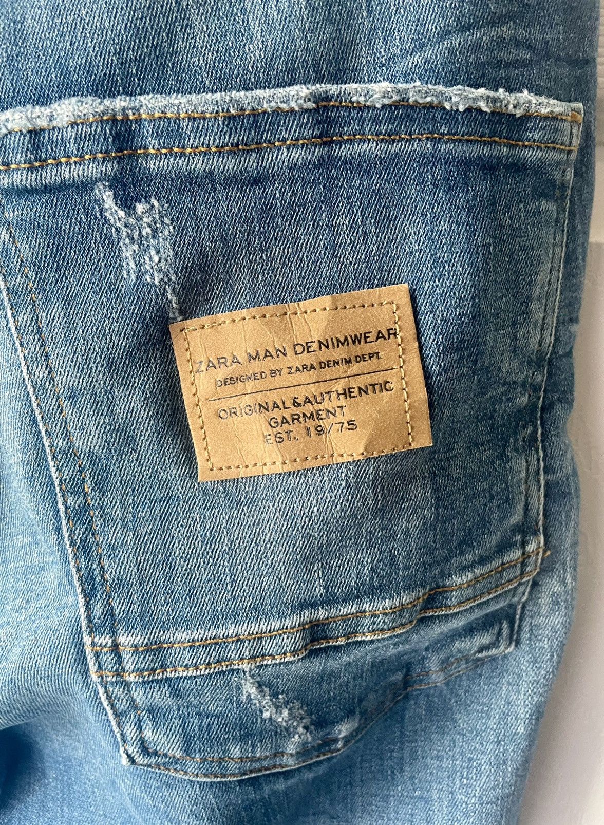 Zara Zara Distressed Denim Jeans Light Wash Slim Fit Size 32 Size US 32 / EU 48 - 8 Thumbnail