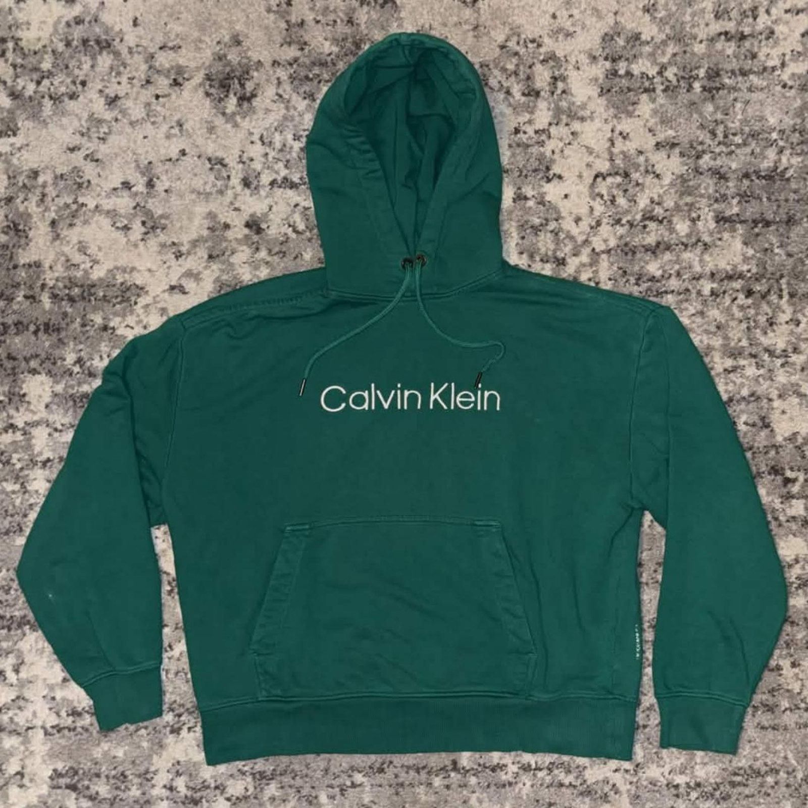 Calvin Klein Calvin Klein Embroidered Spell Out Hoodie Size US M / EU 48-50 / 2 - 1 Thumbnail