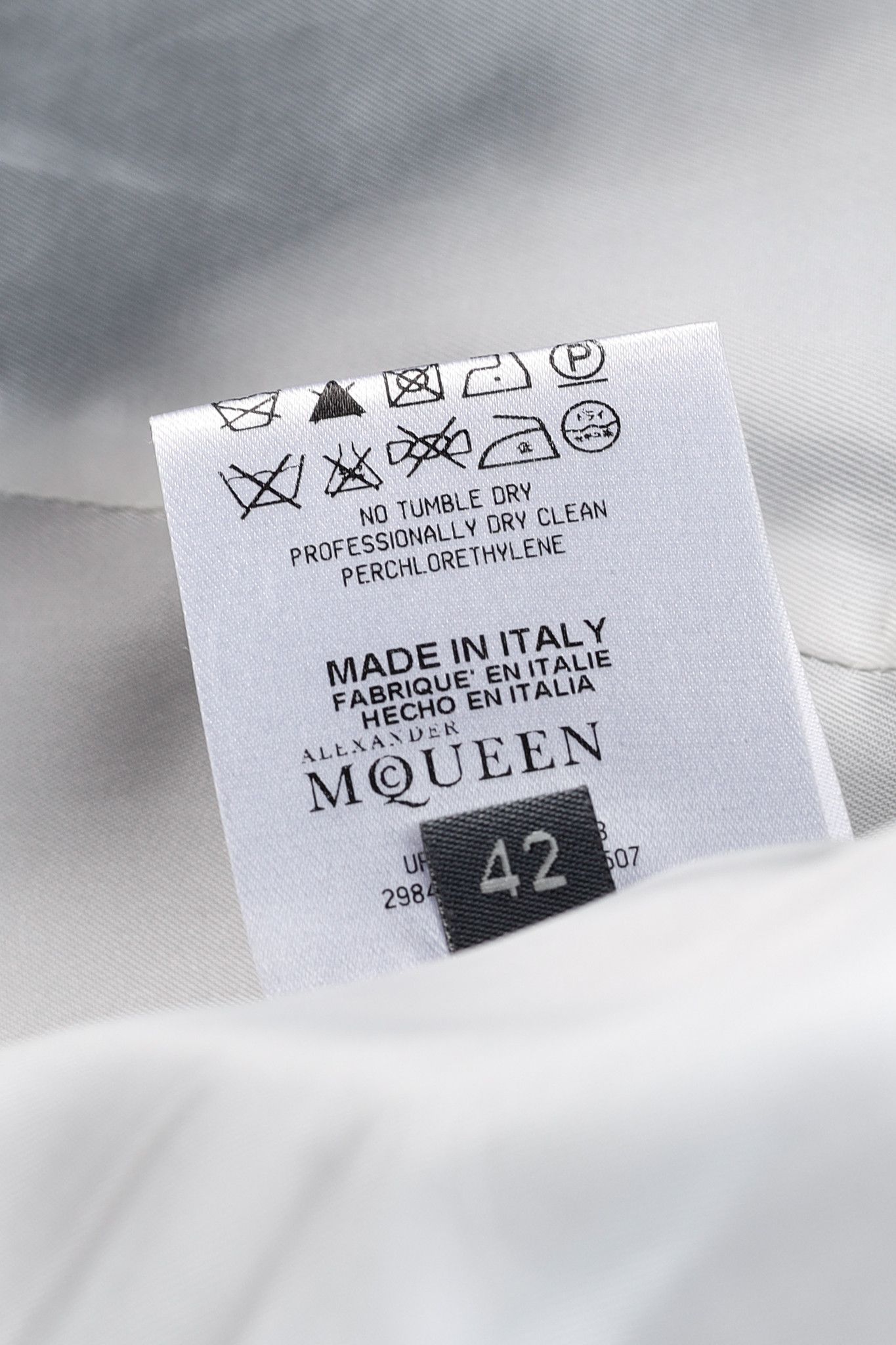 Alexander McQueen Alexander McQueen PF/12 Wool & Cashmere Velvet Peplum Blazer Size M / US 6-8 / IT 42-44 - 10 Thumbnail