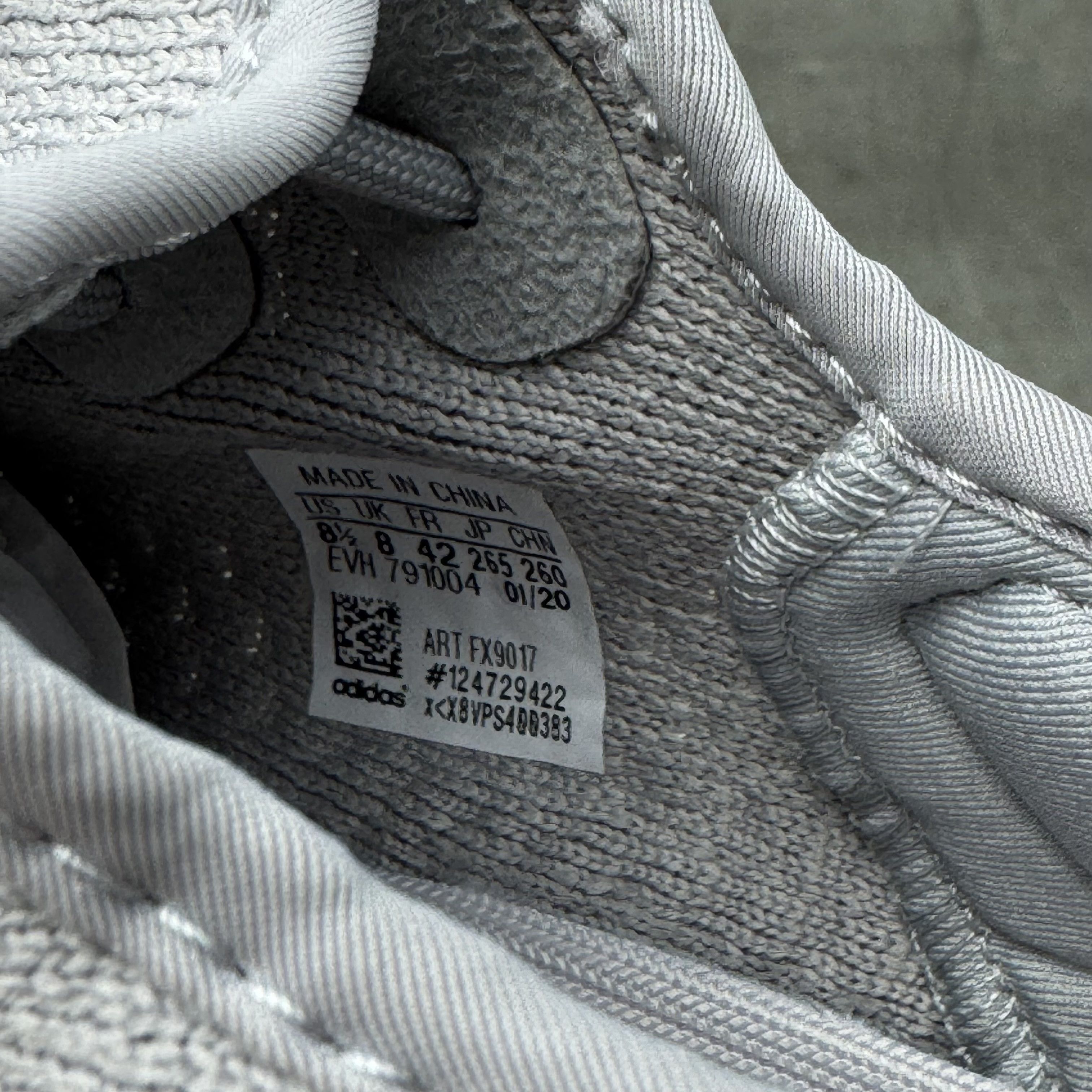 ADIDAS Yeezy Boost 350 V2 Tail Light