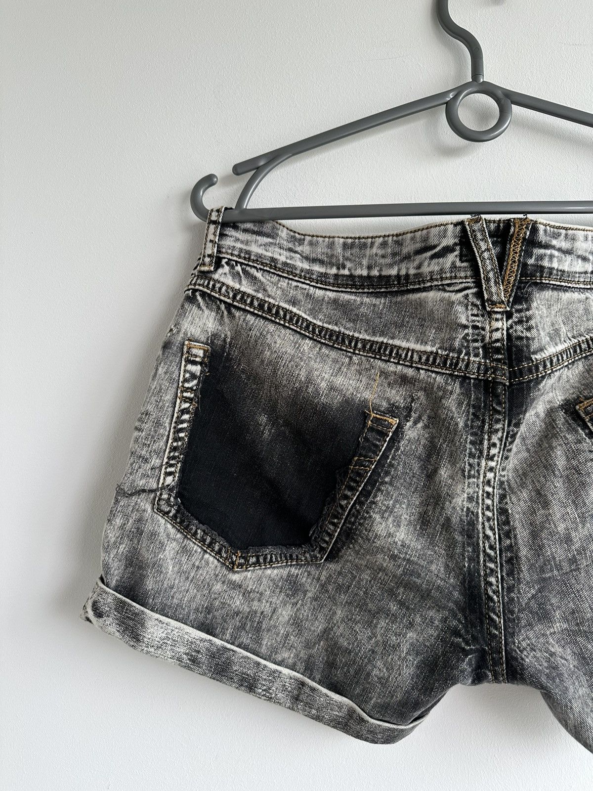 Dolce & Gabbana DOLCE&GABBANA Distressed Shorts Denim Pockets Grey Size 32 Size 32" / US 10 / IT 46 - 6 Thumbnail