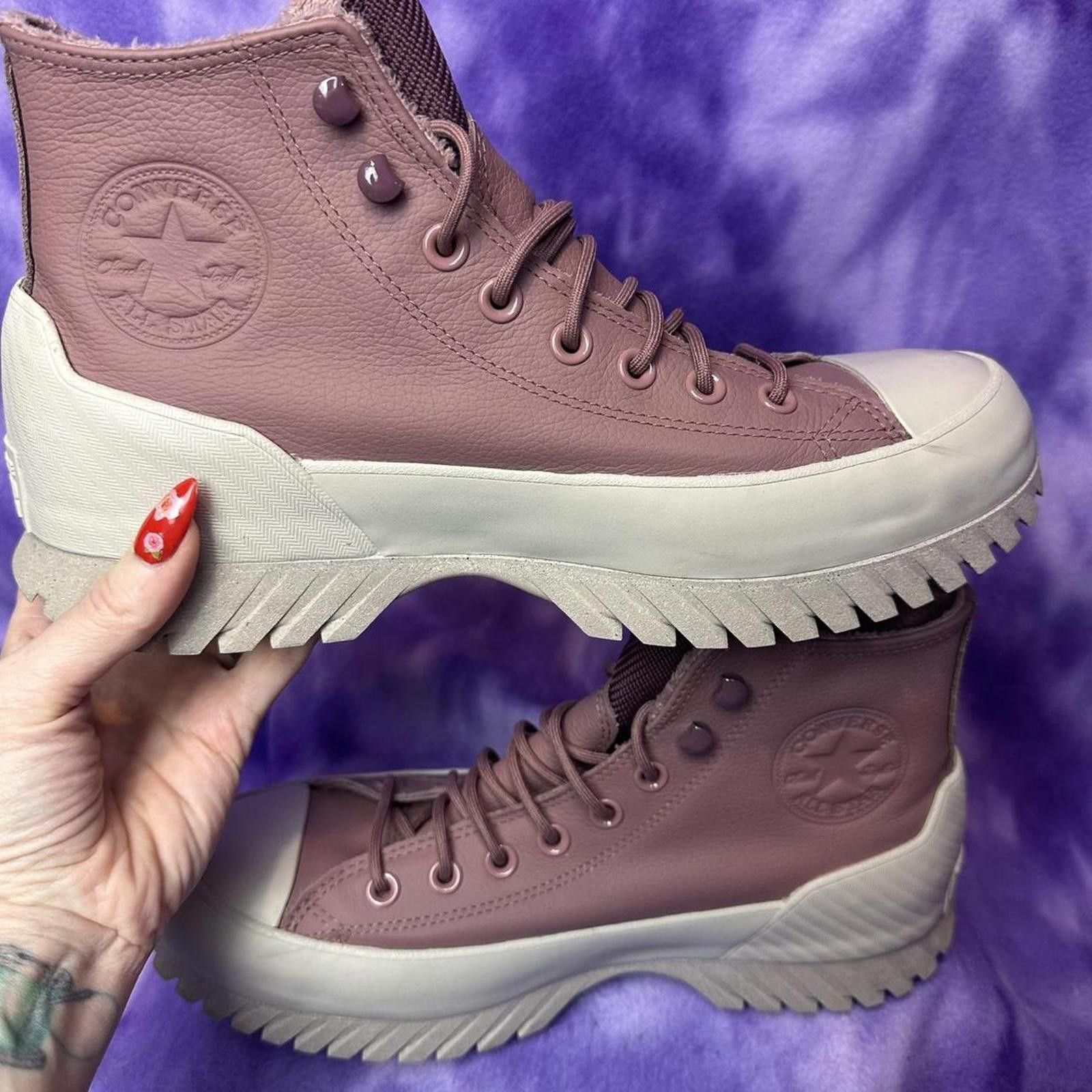 Converse 🖤 Dusty Pink Converse lugged counter climate Chuck Taylor Size US 8.5 / EU 41-42 - 4 Thumbnail