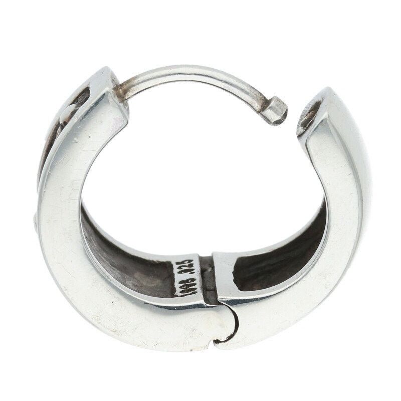 Chanel Camellia earring