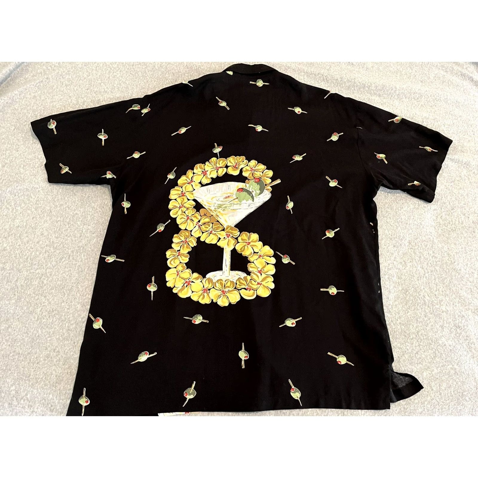 Olive Kahala Black Hawaiian Shirt Rayon Mens XL Button-Up Short Sleeve Floral Pattern Casual Party/Cocktail Travel Beer Olives Martins Size US XL / EU 56 / 4 - 2 Thumbnail