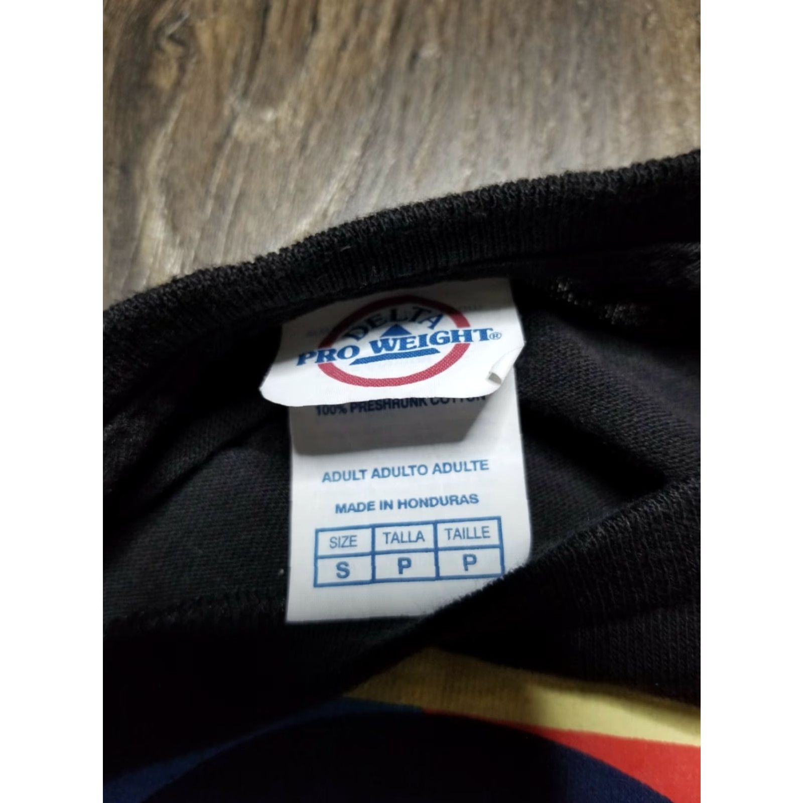 Delta VINTAGE Barack Obama Campaign Hope T-Shirt Mens S Black Cotton Knit Crew Neck Short Sleeve Delta Graphic Tee 44th President USA 2000s Mens Size US S / EU 44-46 / 1 - 3 Thumbnail