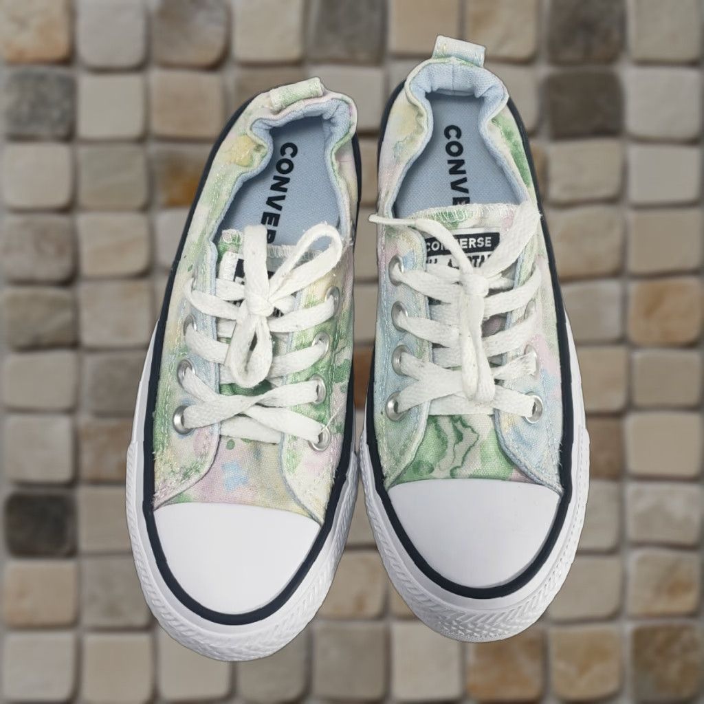 Converse Converse Chuck Taylor Low Top Sneaker Festival Print Womens Size 5 Multicolor Festival Converse Chuck Taylor Low Top Sneaker Womens Size 5 Multicolor Size S / US 4 / IT 40 - 1 Thumbnail