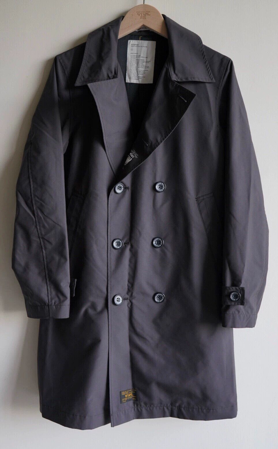 Wtaps Black Double-Breasted Long Coat Size S Size US S / EU 44-46 / 1 - 1 Thumbnail