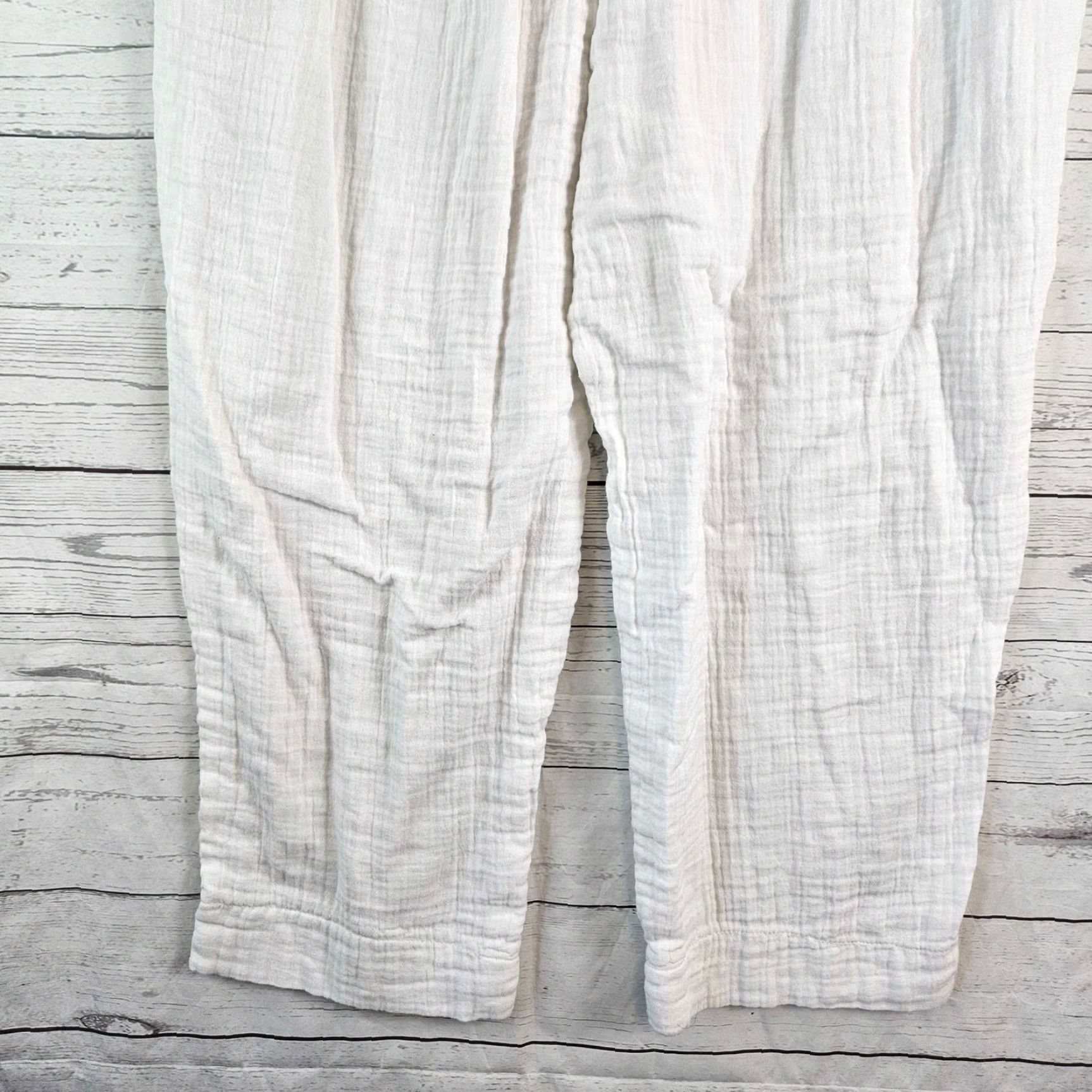 Tommy Bahama Tommy Bahama Womens Cropped Gauze Pants Sz Large White High Rise Drawstring Pants Womens Large White Cropped Gauze Drawstring Casual Summer 90s? Size 36" / US 14 / IT 50 - 5 Thumbnail