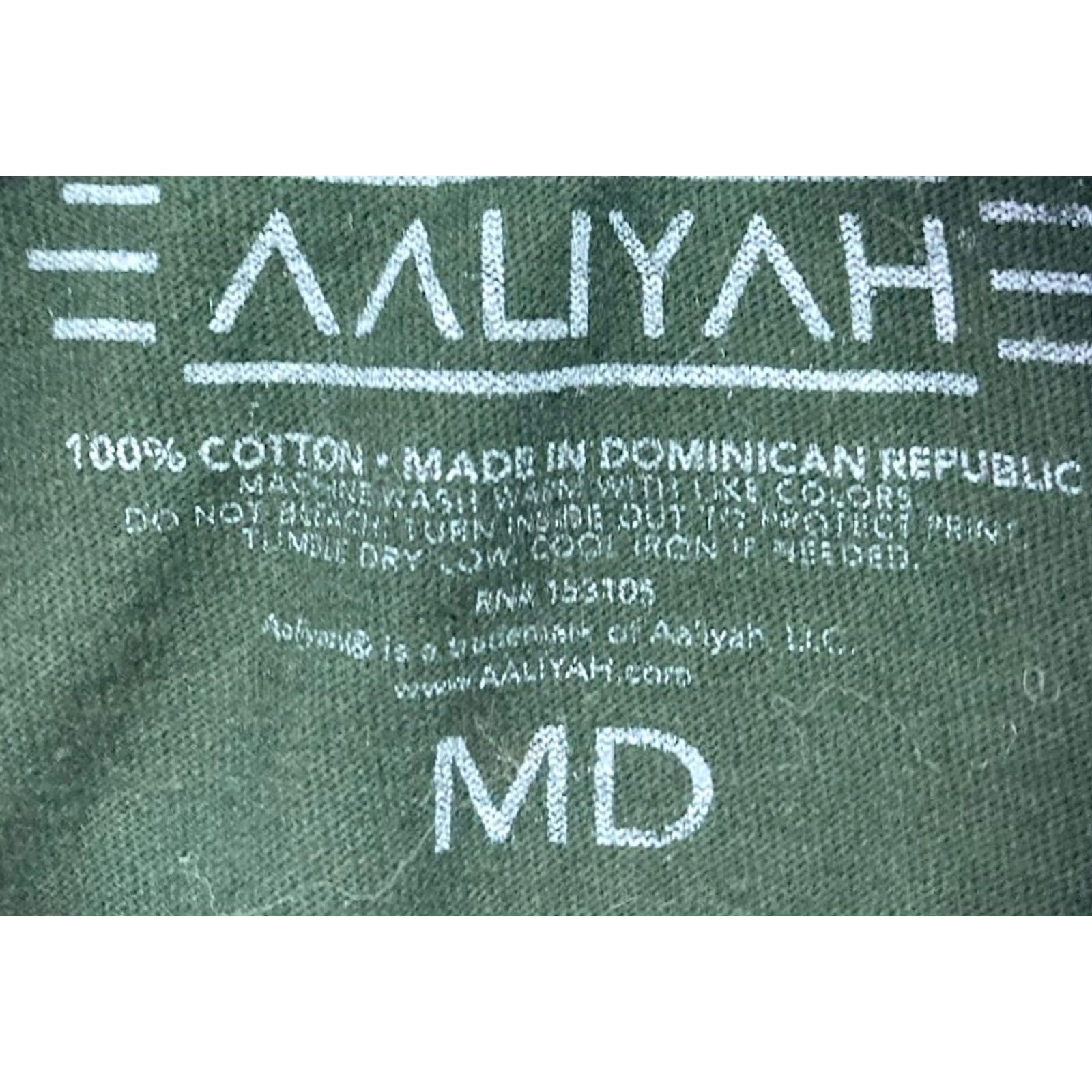 Vintage Aaliyah Graphic T-shirt Women Medium Green Short Sleeve Music Shirt Size M / US 6-8 / IT 42-44 - 4 Thumbnail