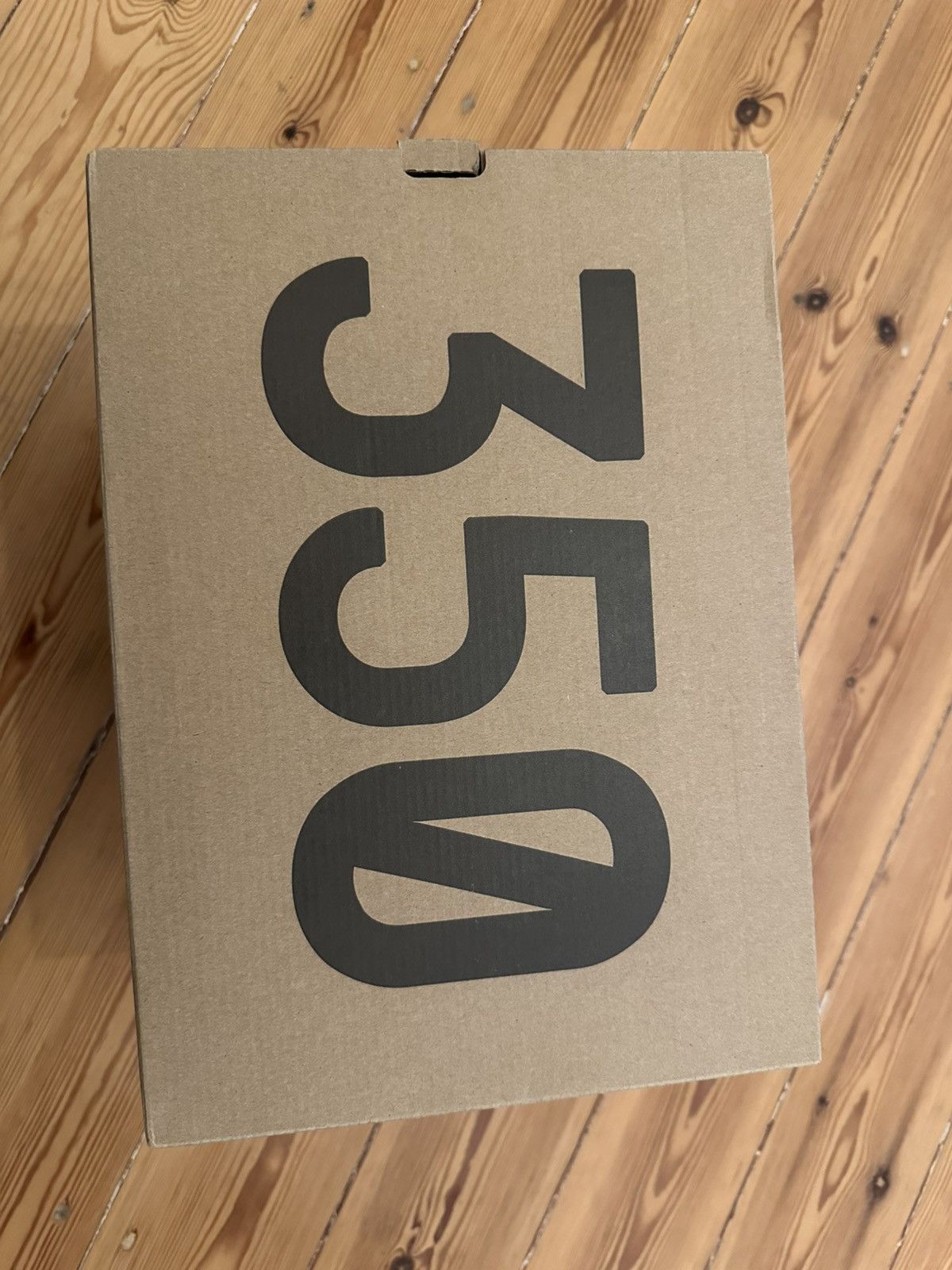 Adidas Adidas Jeezy Boost 350 v2 frozen yellow Size us 10 eu 44 Size US 10 / EU 43 - 21 Thumbnail