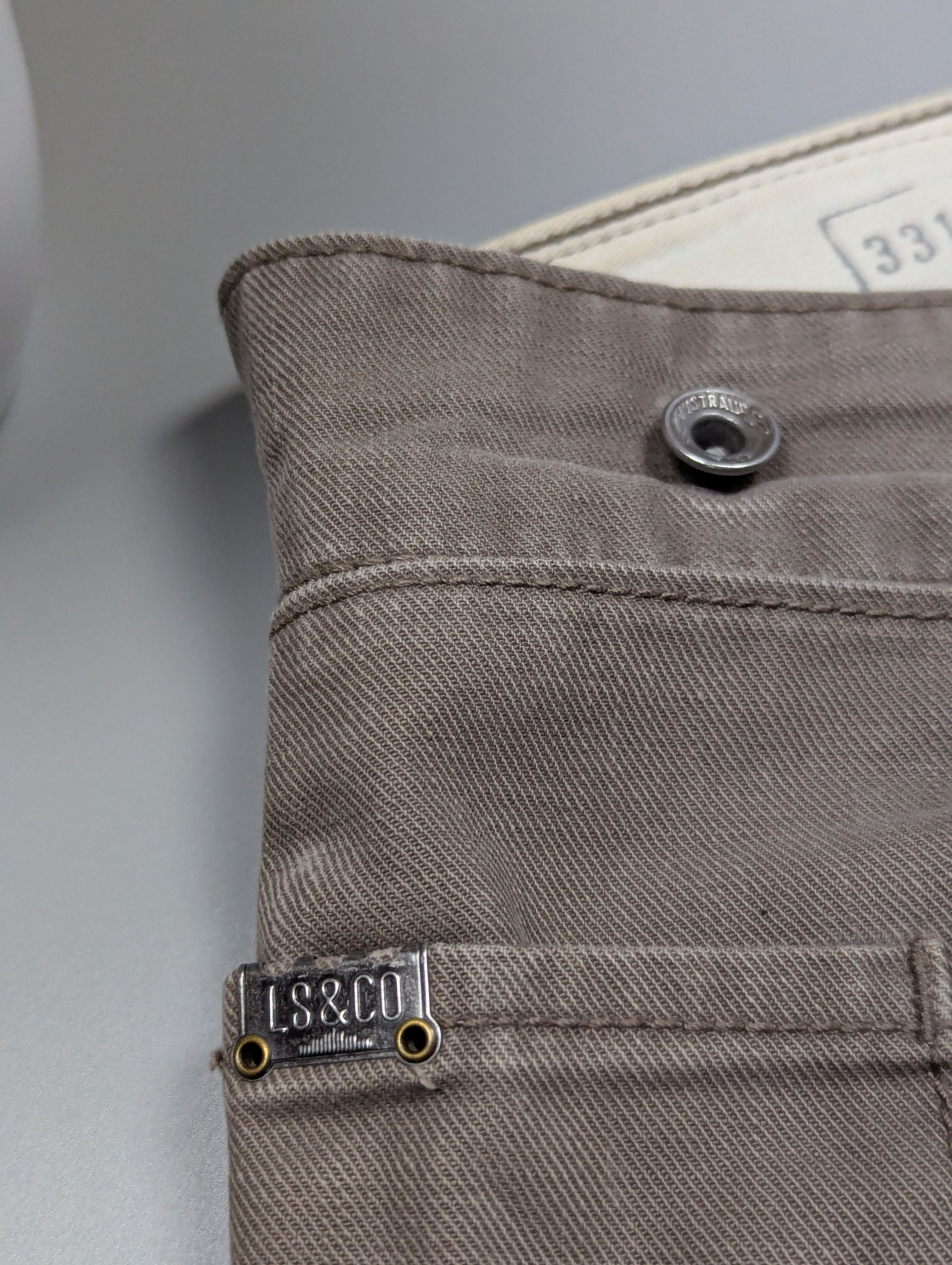 Levi's × Vintage LEVIS Vintage Men's Shabby Gray Cargo Shorts Bermuda W34 Size US 34 / EU 50 - 13 Thumbnail