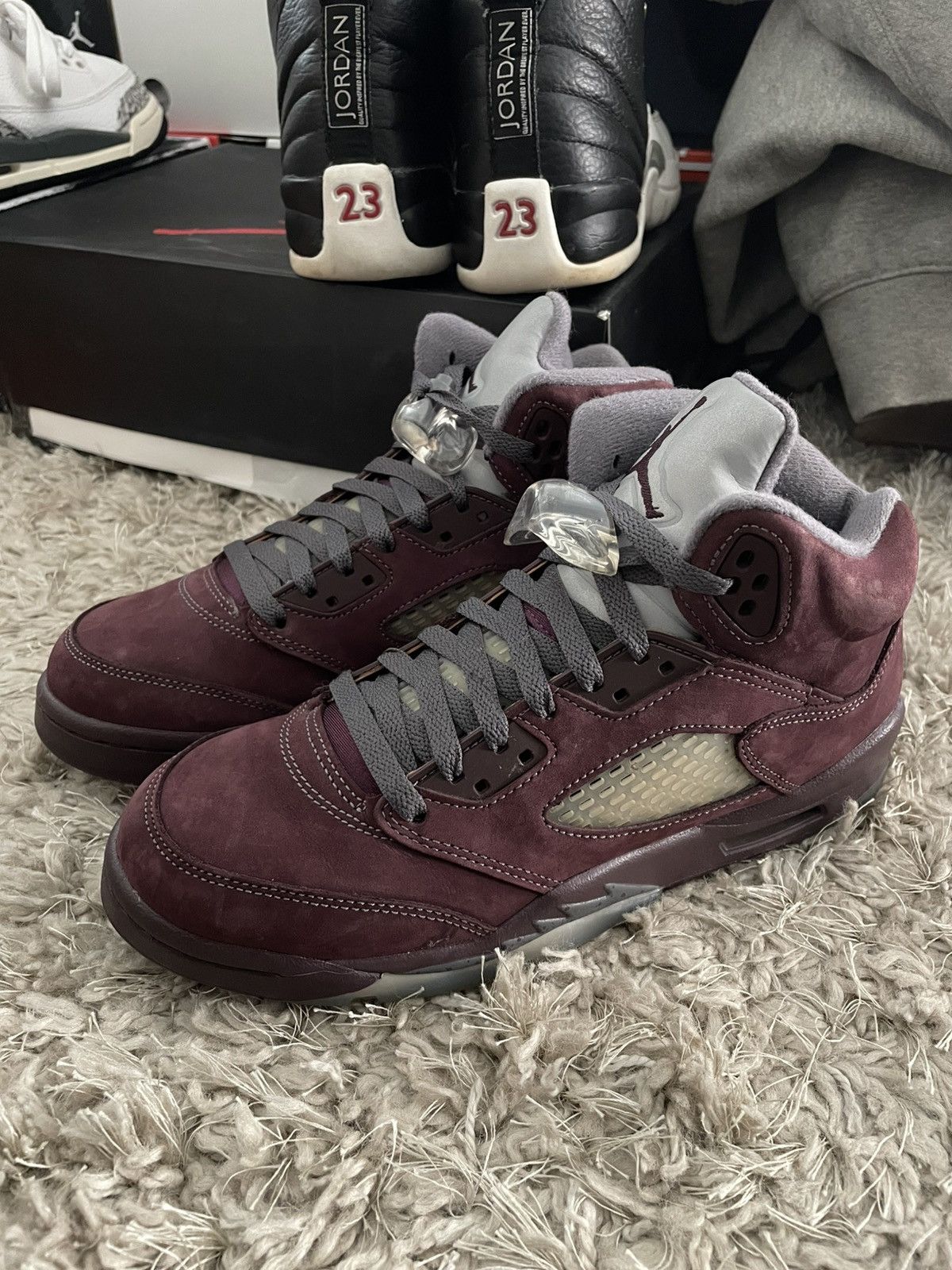 Jordan Brand Jordan 5 Burgundy Size US 7 / EU 40 - 2 Thumbnail