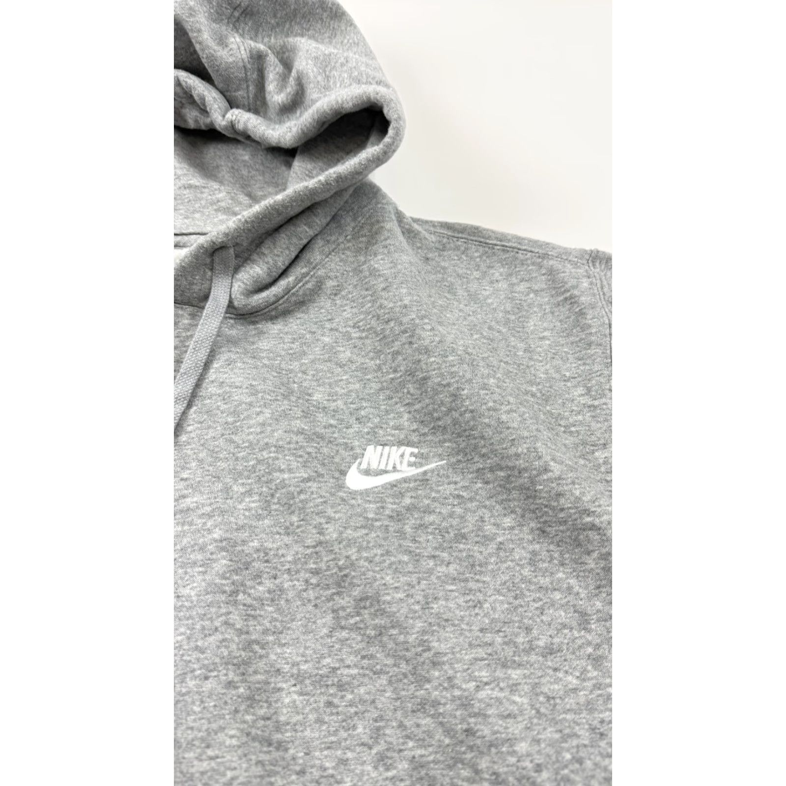 Nike Nike Club Fleece Hoodie Mens XL Gray Pullover Sweatshirt XCELERATE Back NSW Graphic Print Hooded Pockets Logo 80% Cotton 20% Polyester Size US XL / EU 56 / 4 - 4 Thumbnail