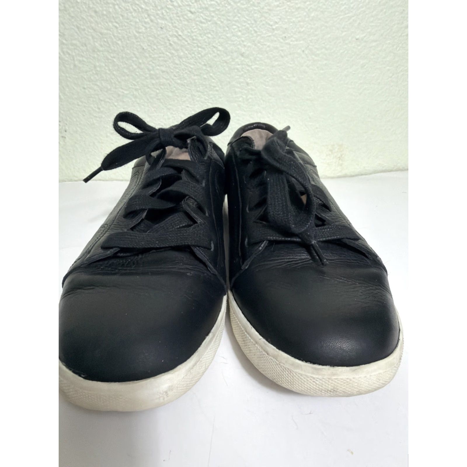 Vionic Vionic Chantelle Sneaker Women Leather Black Lace Up Size 9 Size US 9 / IT 39 - 7 Thumbnail