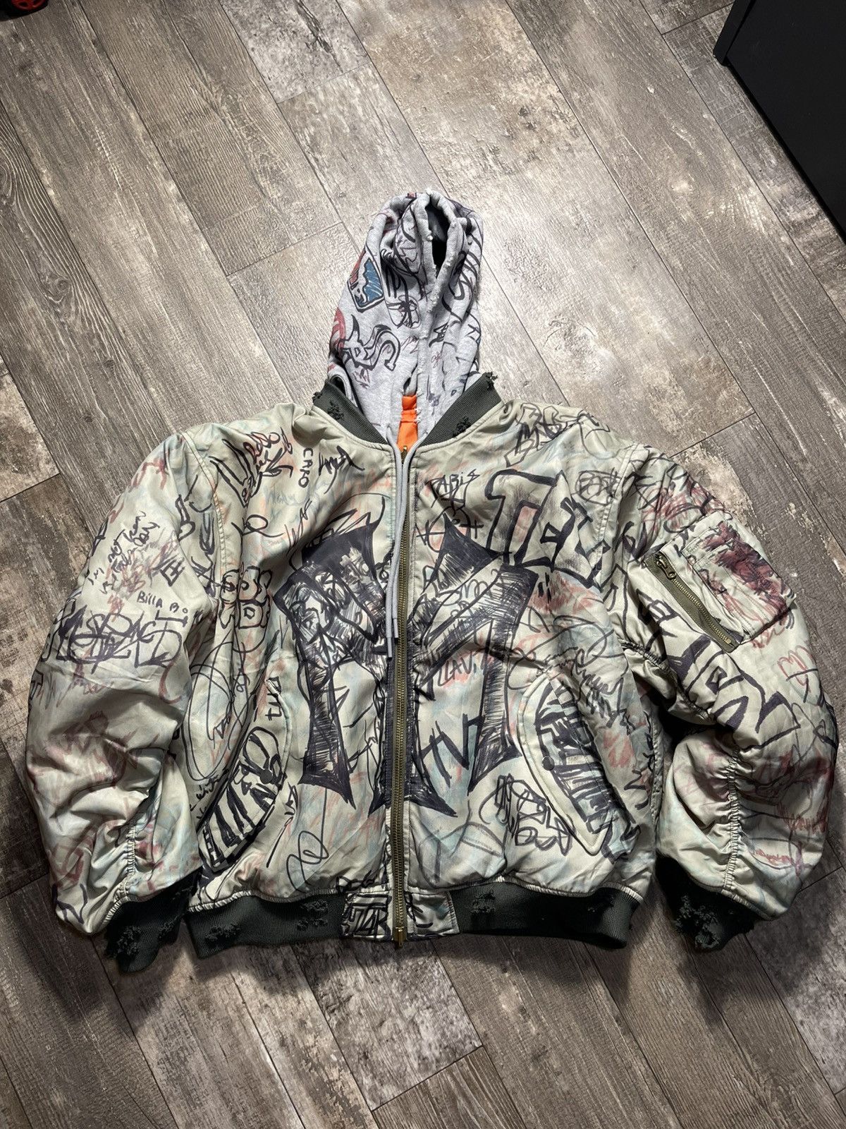 Mowalola Mowalola 25AW GRAFFITI BOMBER JACKET | Grailed