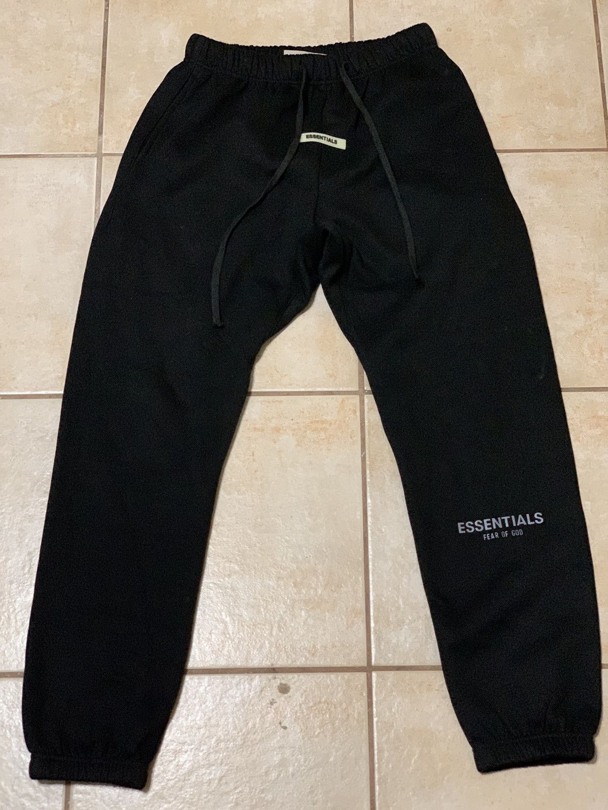 Streetwear ESSENTIALS JOGGERS L Grailed