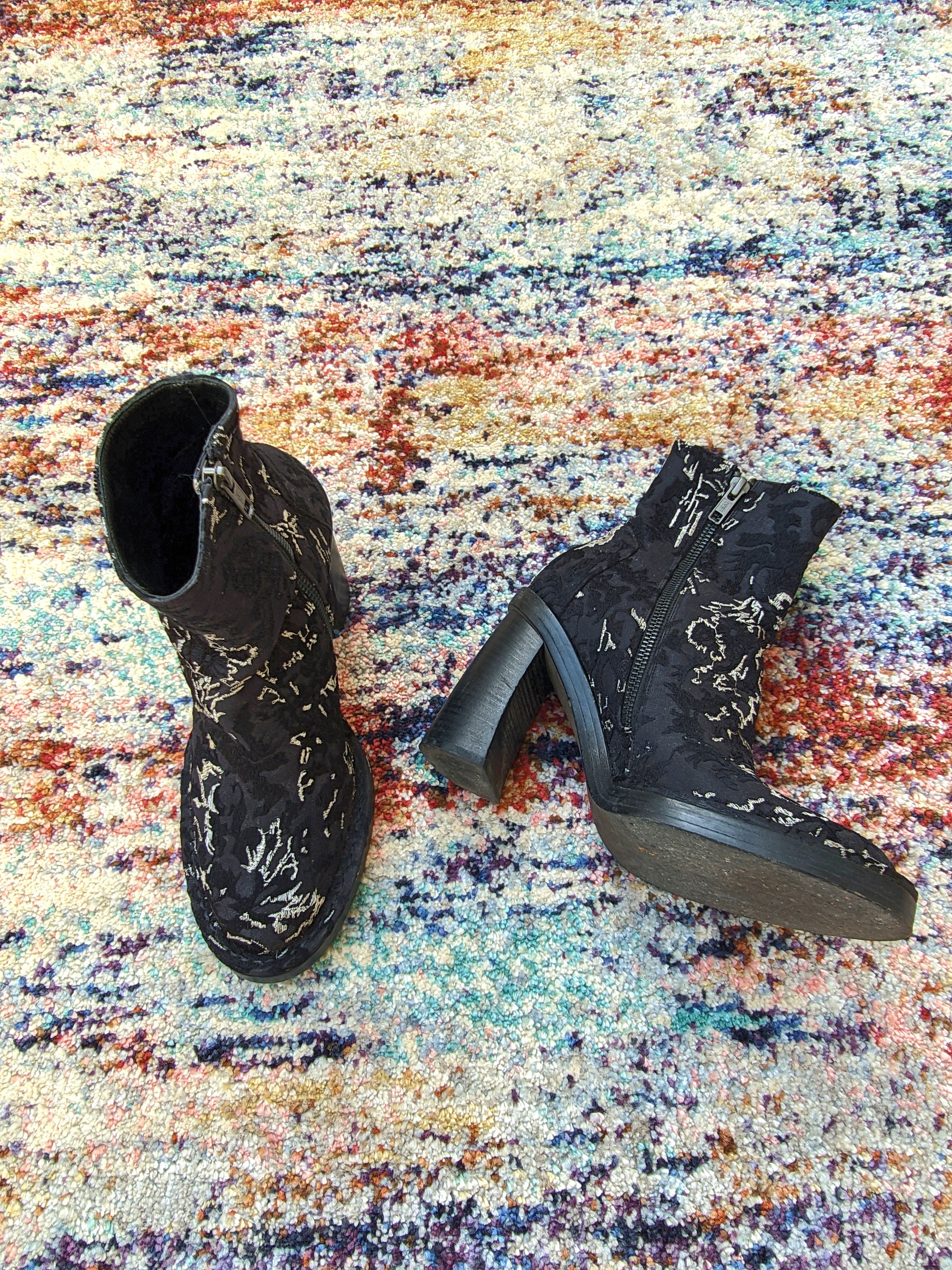 Ann Demeulemeester Ann Demeulemeester leather boots Size US 5 / IT 35 - 4 Thumbnail