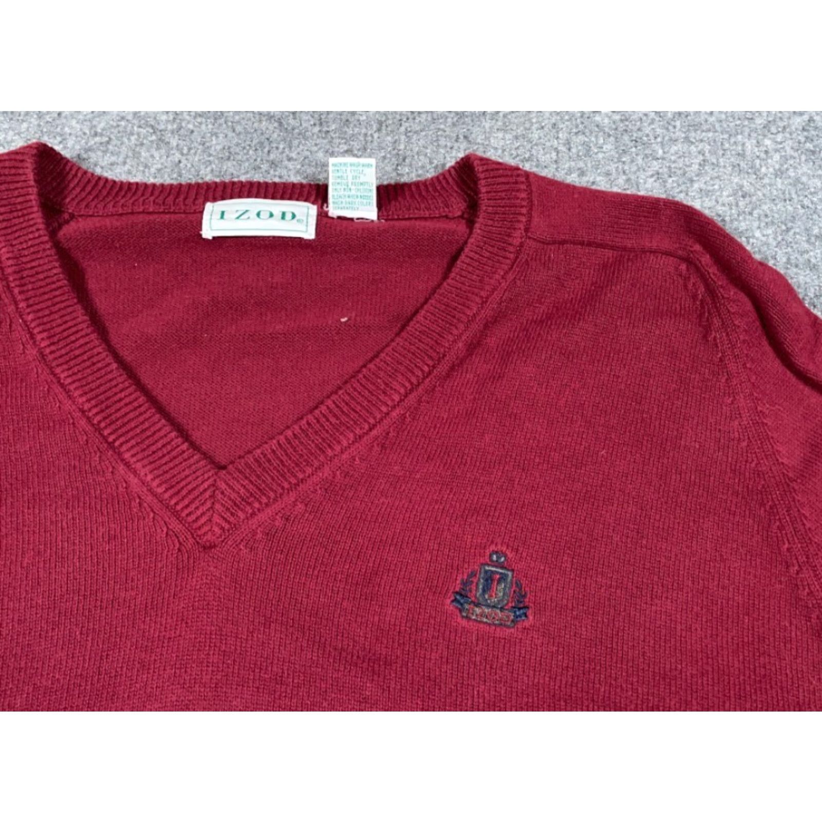 Izod VINTAGE 90s IZOD V-Neck Sweater Adult Large Dark Red Cotton Pullover Knit Mens Size US L / EU 52-54 / 3 - 7 Thumbnail