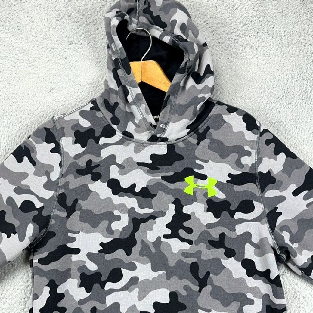 Under Armour Under Armour Camouflage Hoodie Sweatshirt Mens Small Gray Black Pullover Pockets Pullover Outdoor Breathable Urban Casual Size US S / EU 44-46 / 1 - 2 Thumbnail
