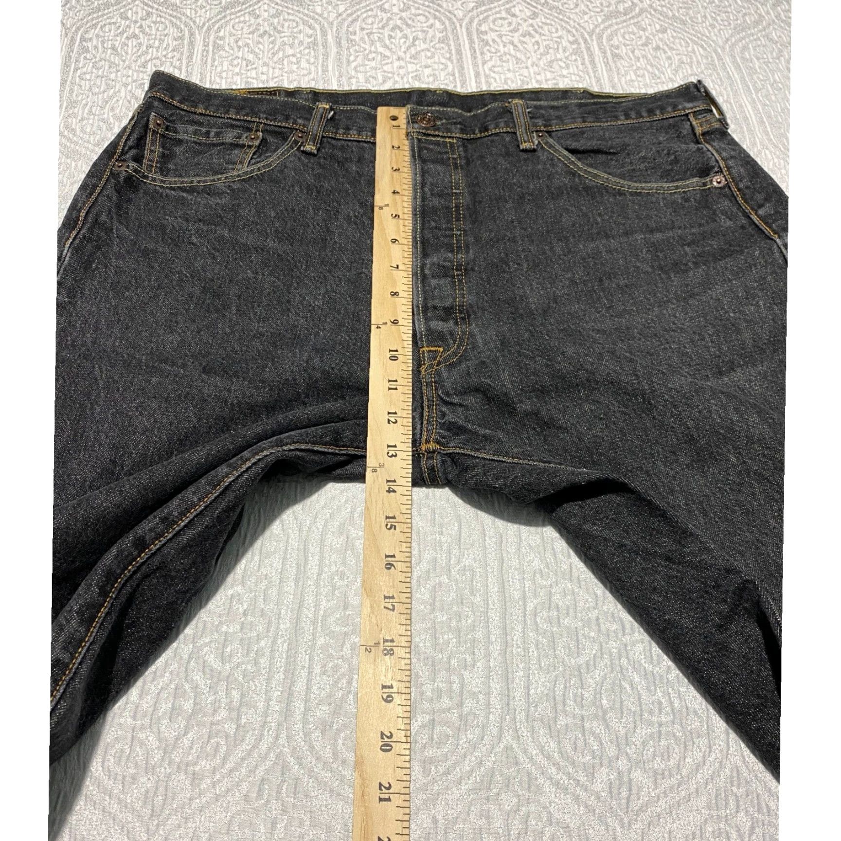 Levi's VINTAGE Levi's 501 Original Fit Black Denim Jeans Button Fly Men 38x30 Size US 38 / EU 54 - 7 Thumbnail