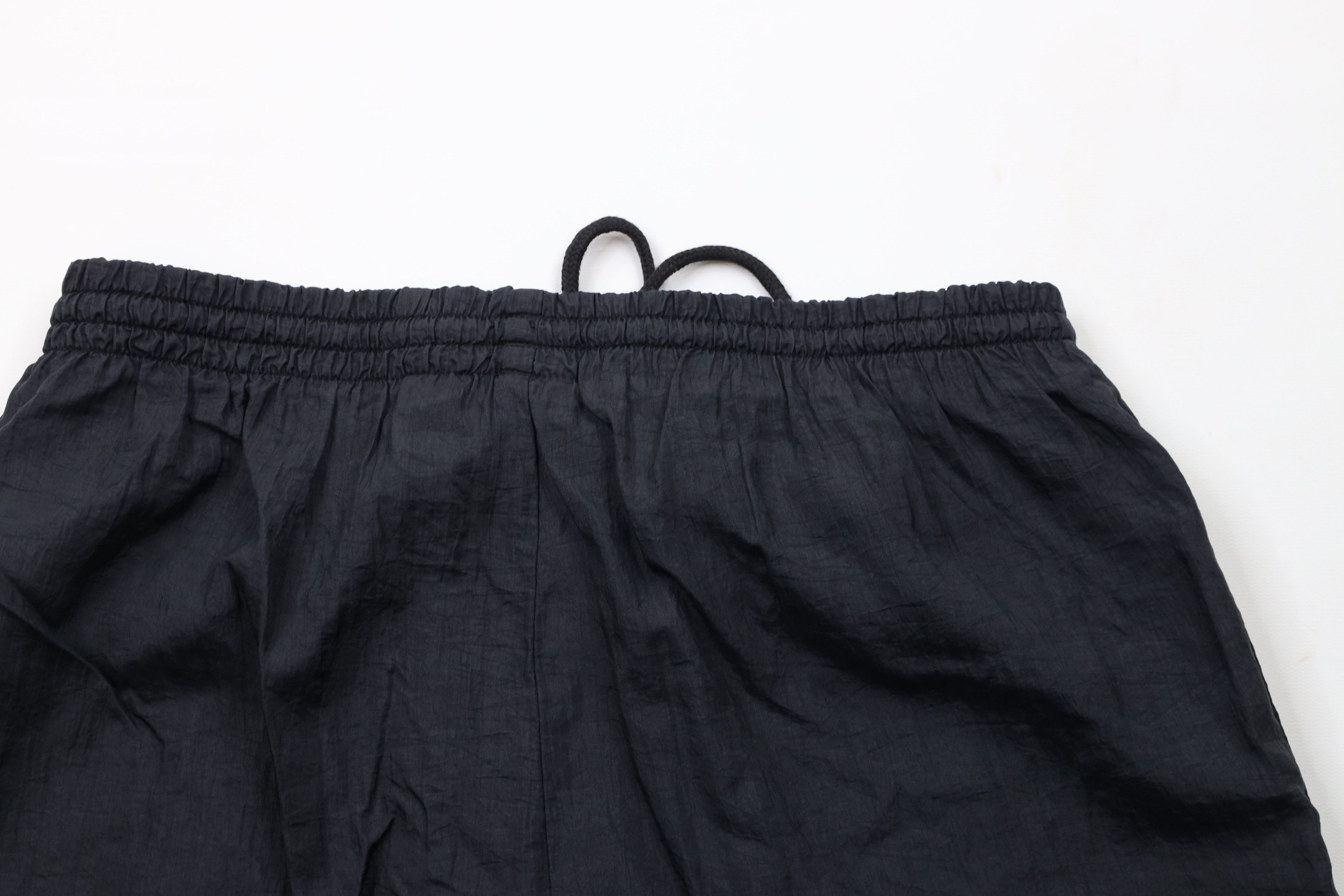 Vintage Vintage 90s Streetwear Running Jogging Soccer Shorts Black Size US 34 / EU 50 - 8 Thumbnail